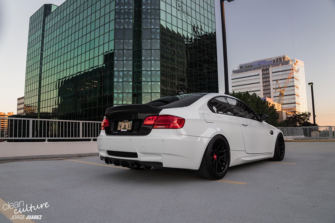 White BMW E92 Coupe M3 with 18" ARC-8 Apex wheels in Satin Black