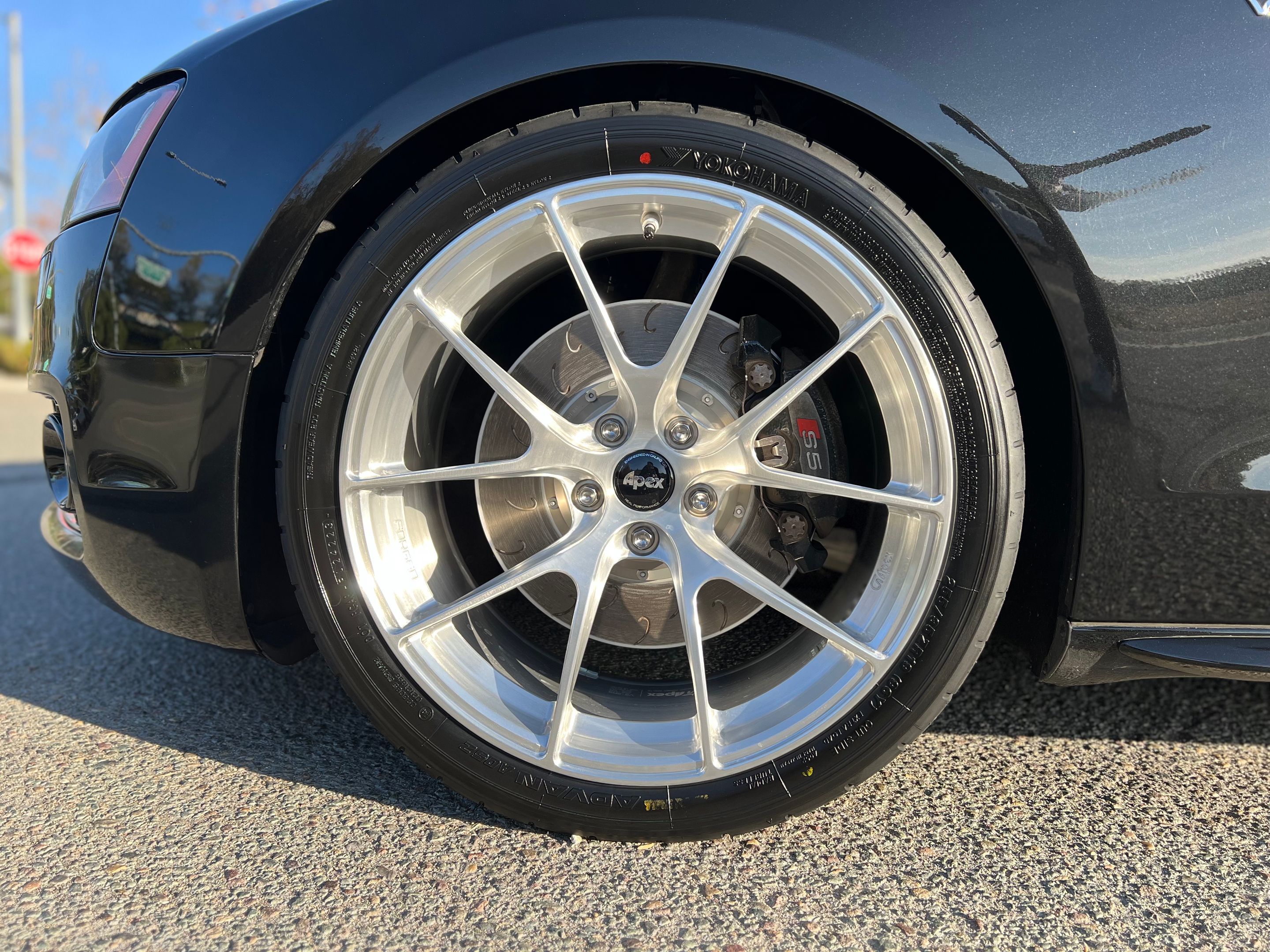 Black Audi B8 S5 with 19" VS-5RS Apex wheels in Brushed Clear