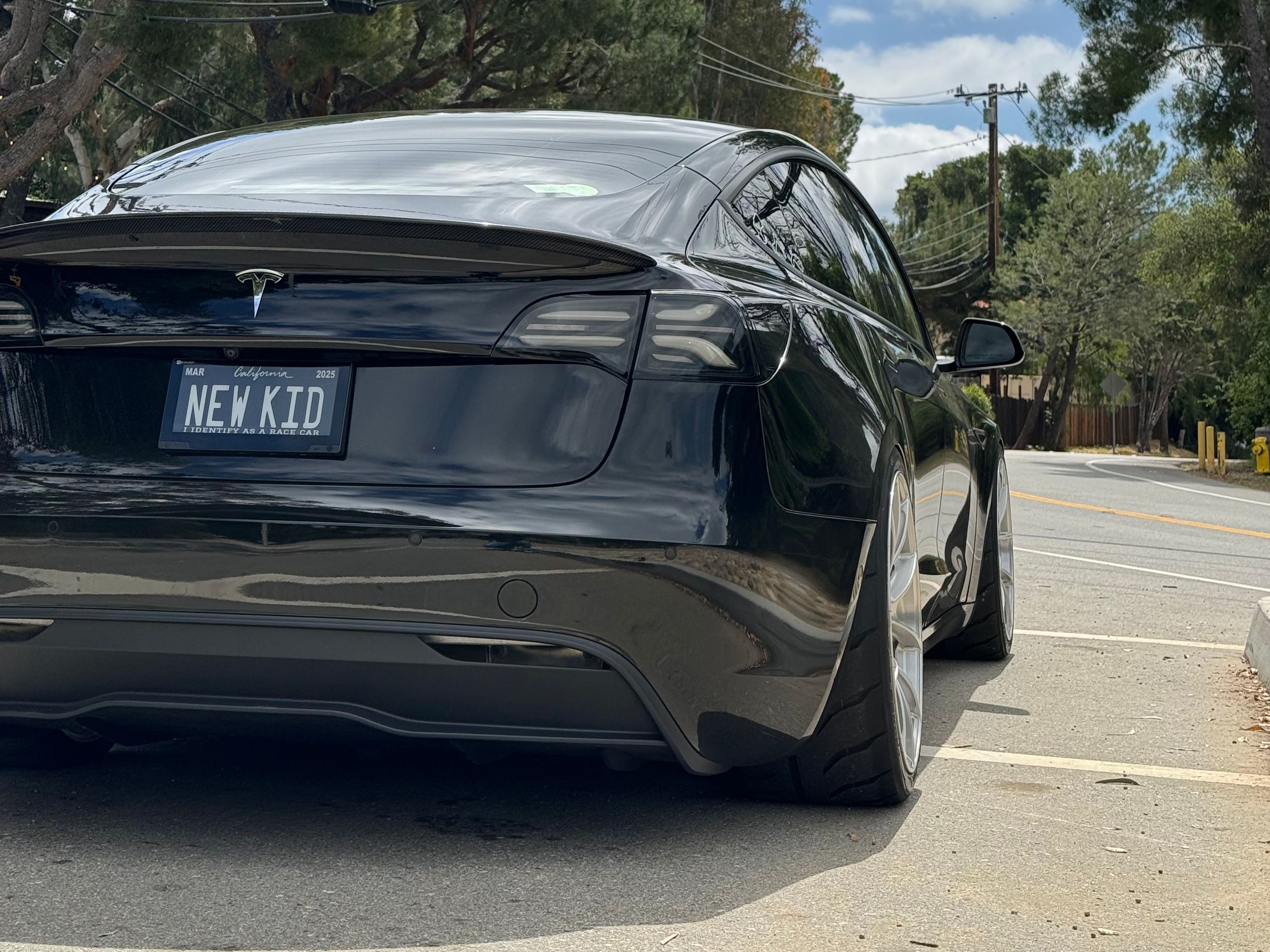 Black Tesla Model 3 with 20" VS-5RS Apex wheels in Brushed Clear