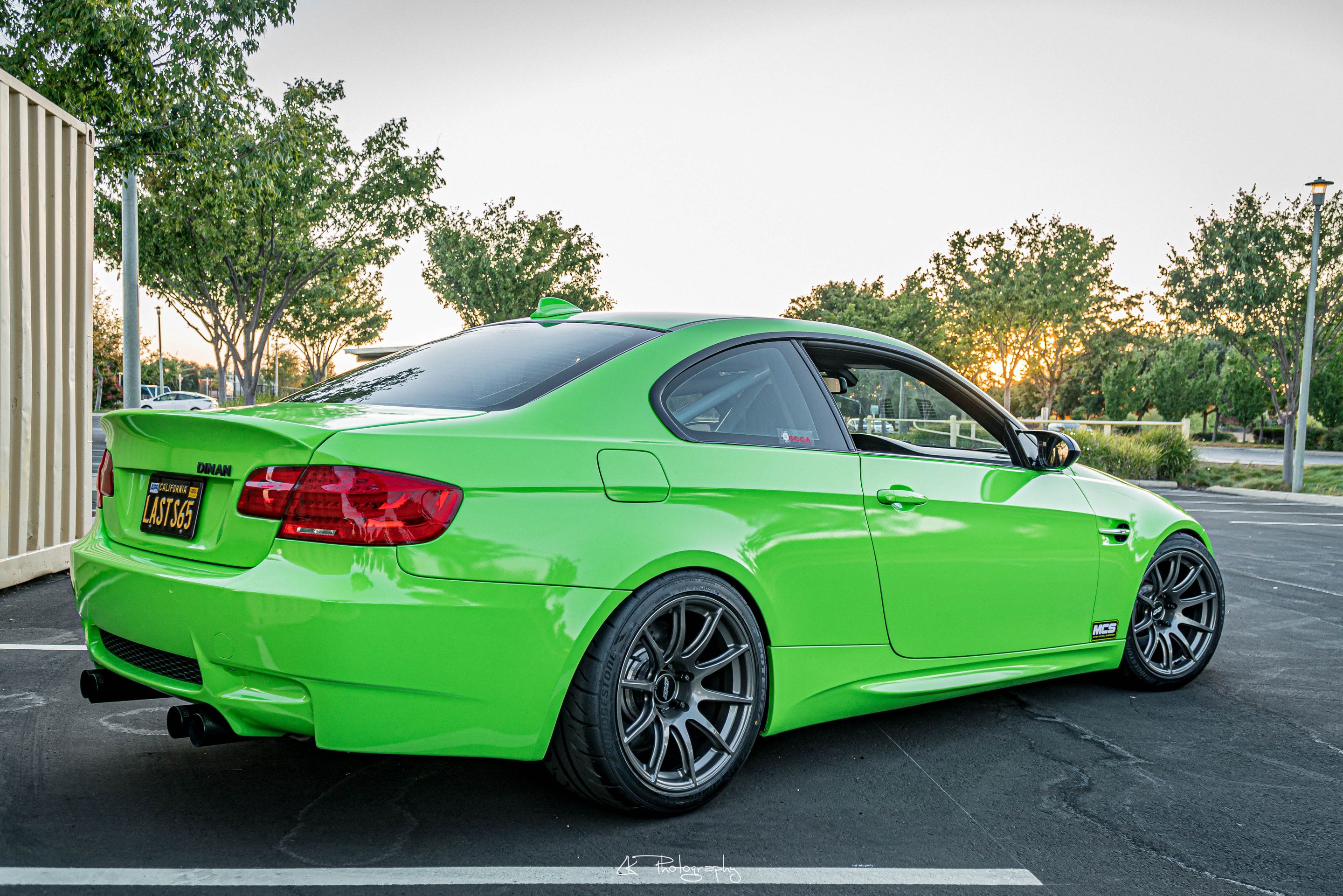 Green BMW E92 Coupe M3 with 18" SM-10 Apex wheels in Anthracite