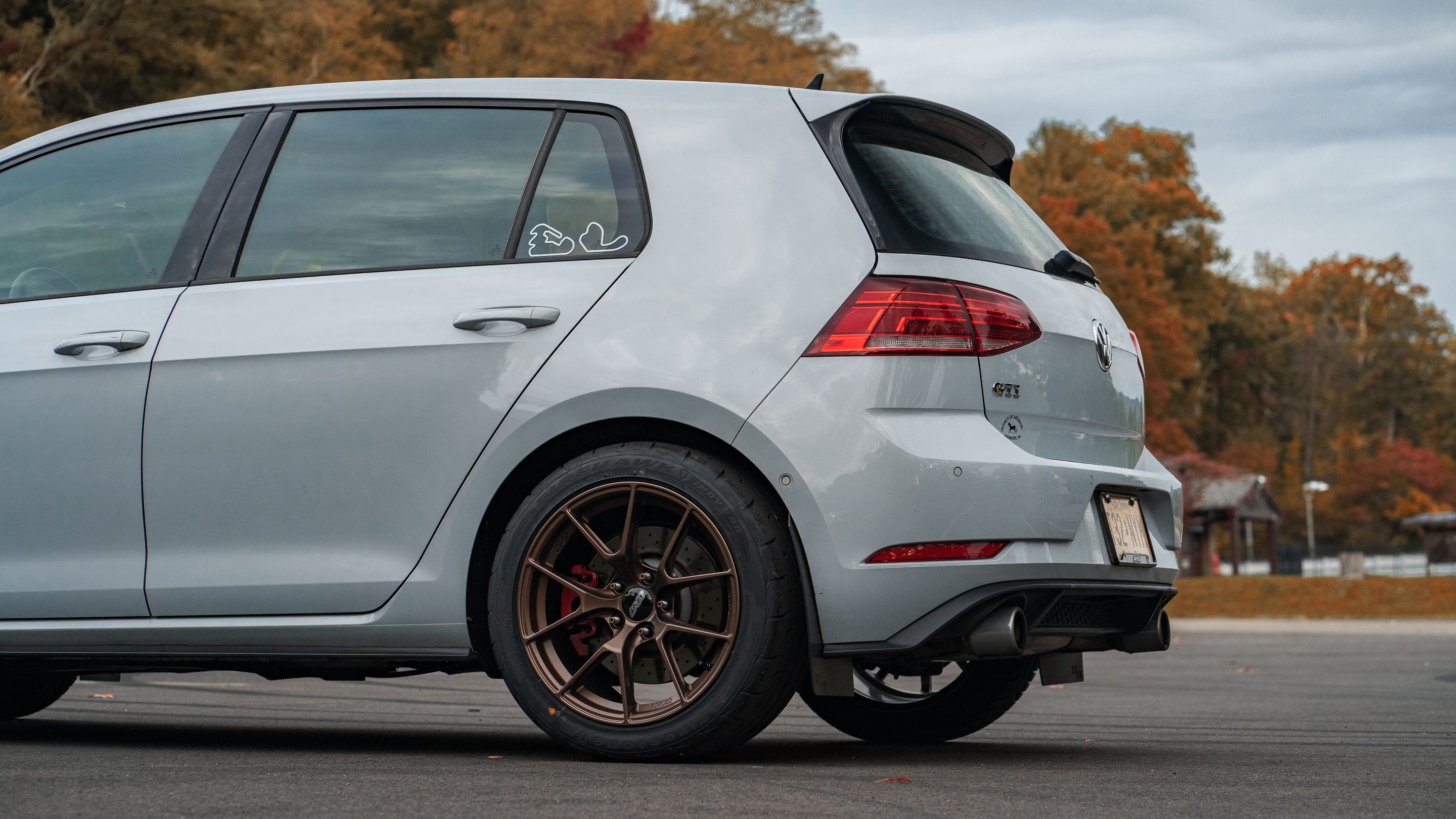 Grey VW MK7 GTI with 17" VS-5RS Apex wheels in Satin Bronze