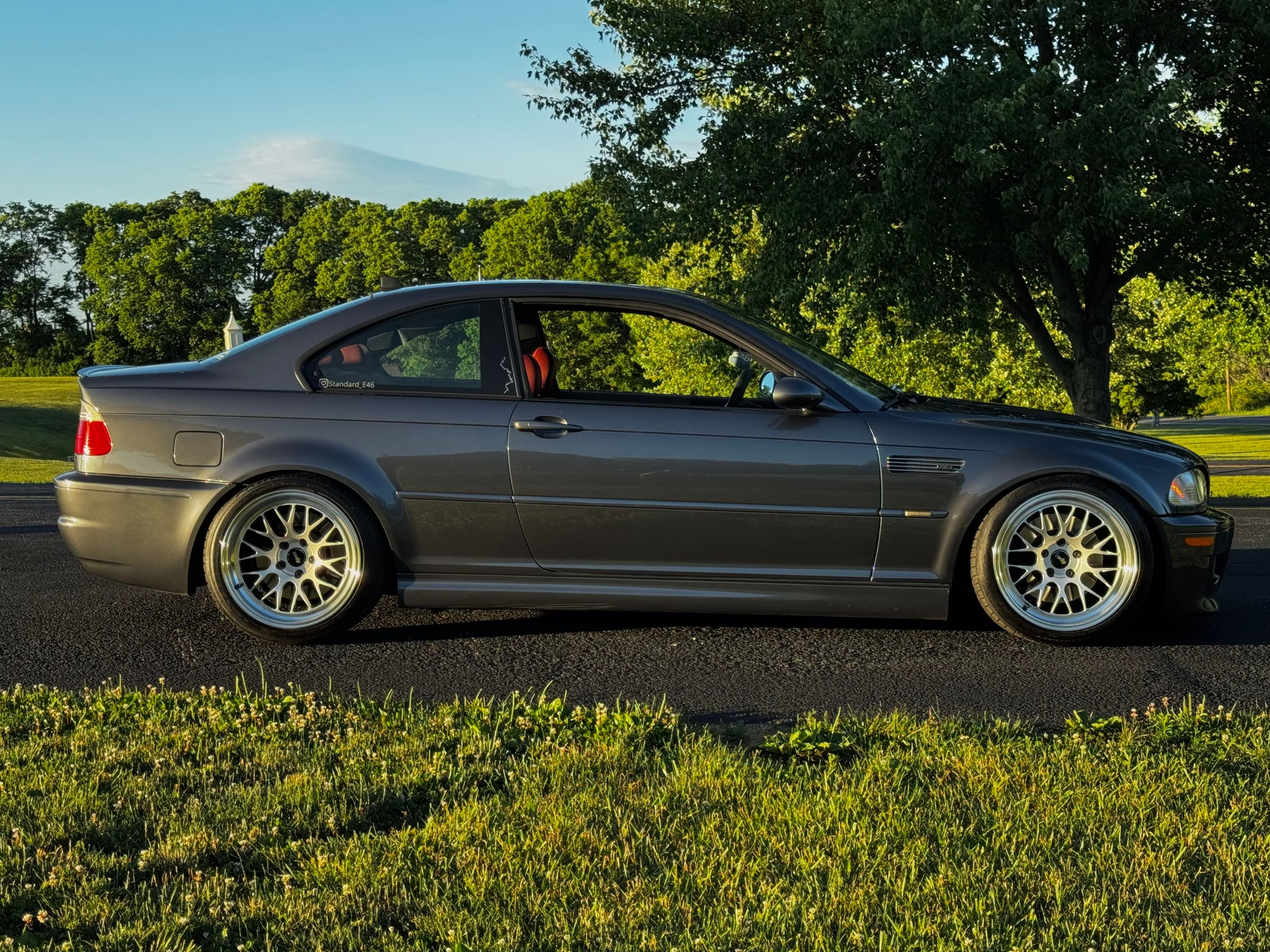 Grey BMW E46 M3 with 18" ML-10RT Apex wheels in Machined Lip Race Silver