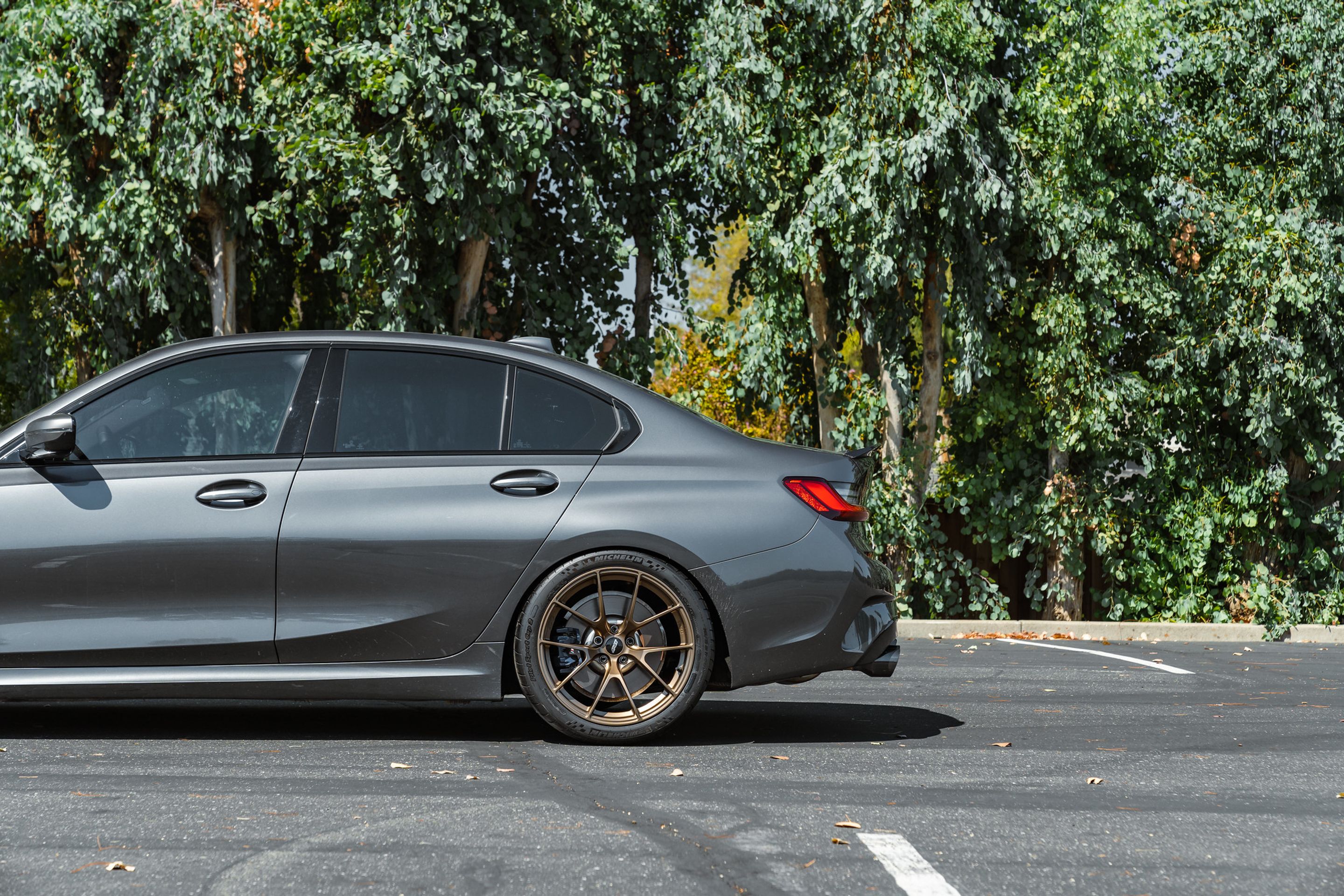 Grey BMW G20 Sedan 3 Series with 19" VS-5RS Apex wheels in Satin Bronze