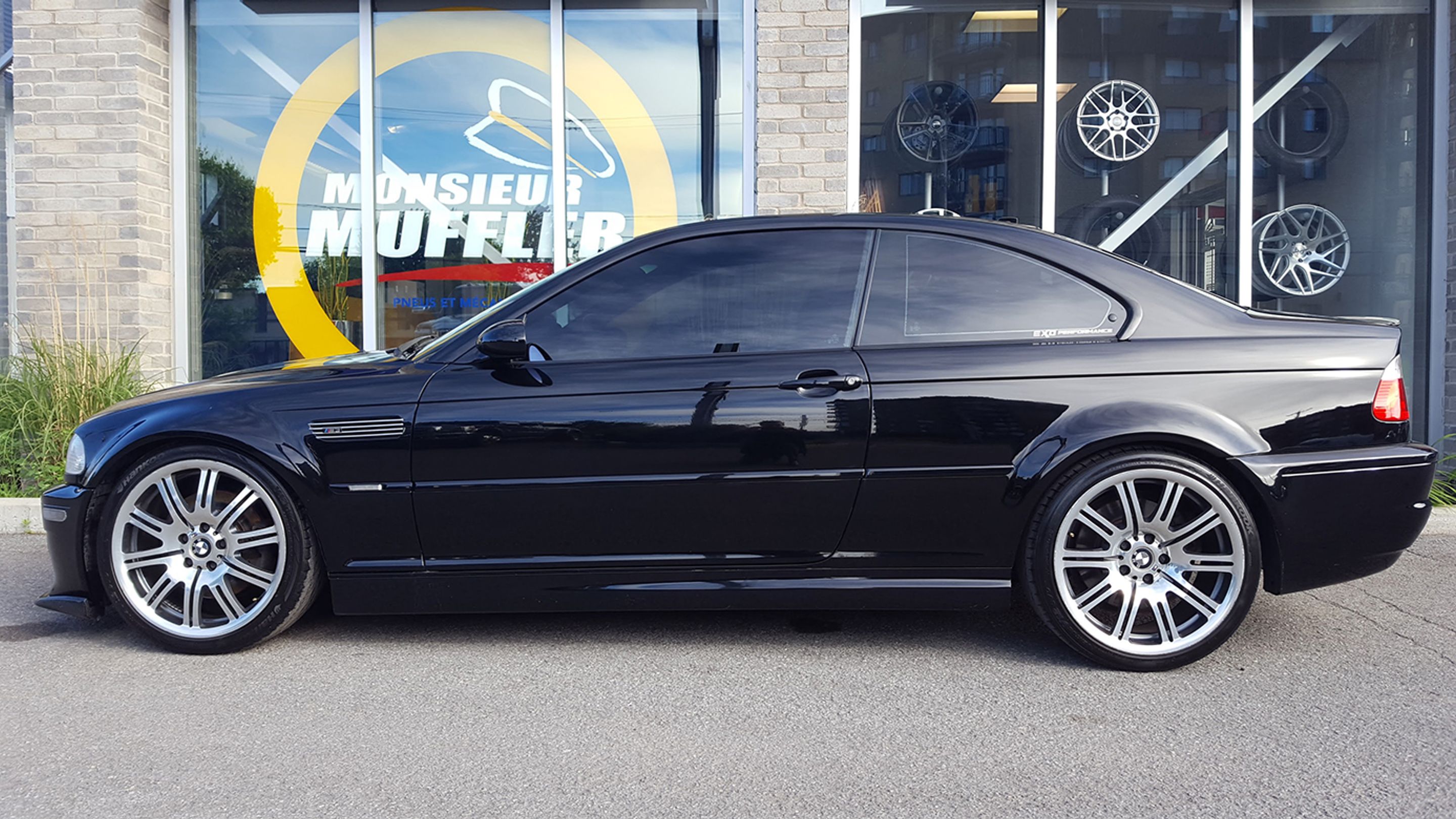 Black BMW E46 M3 with 18" ARC-8 Apex wheels in Satin Black