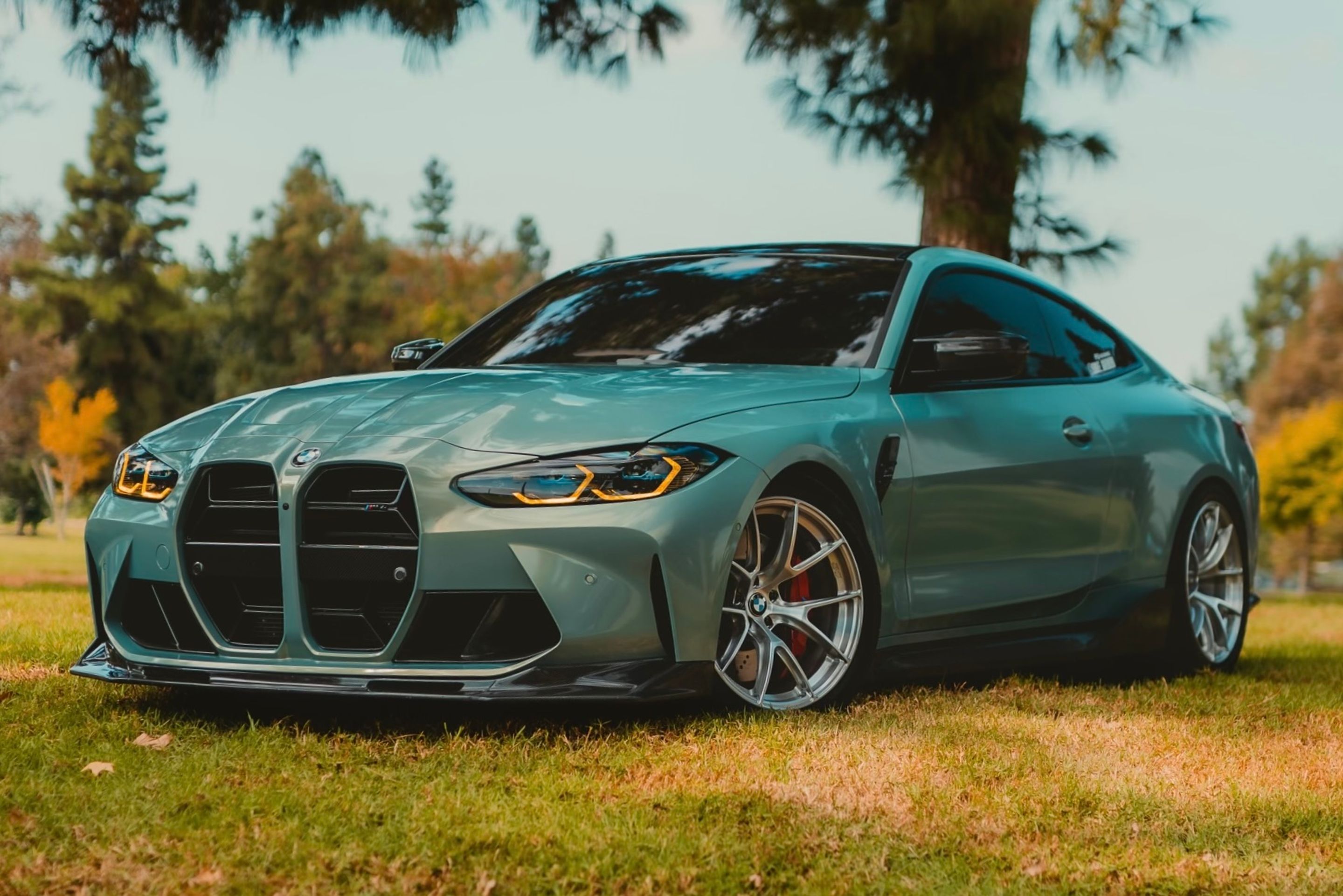 Green BMW G82 Coupe M4 with 19" VS-5RS Apex wheels in Brushed Clear