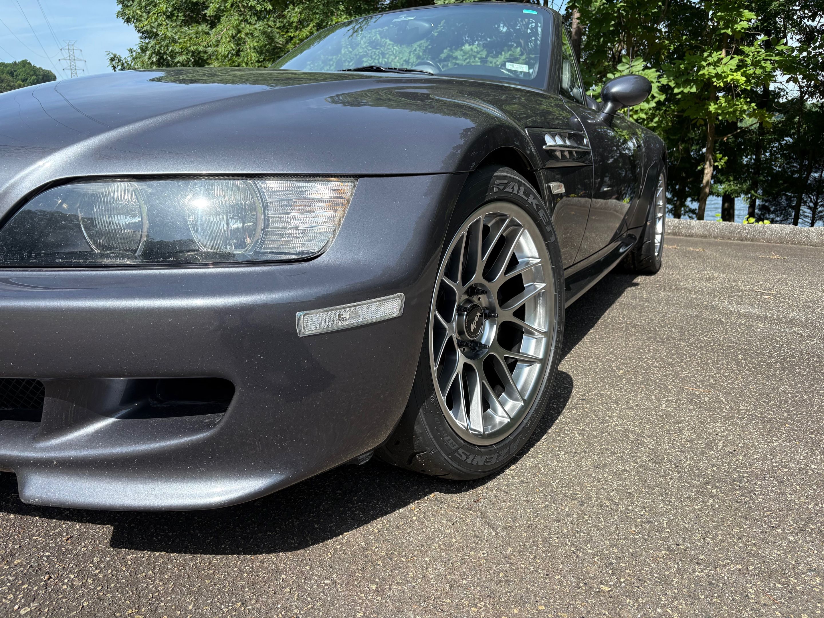 Grey BMW E36/7 Roadster Z3 M with 17" ARC-8 Apex wheels in Hyper Black
