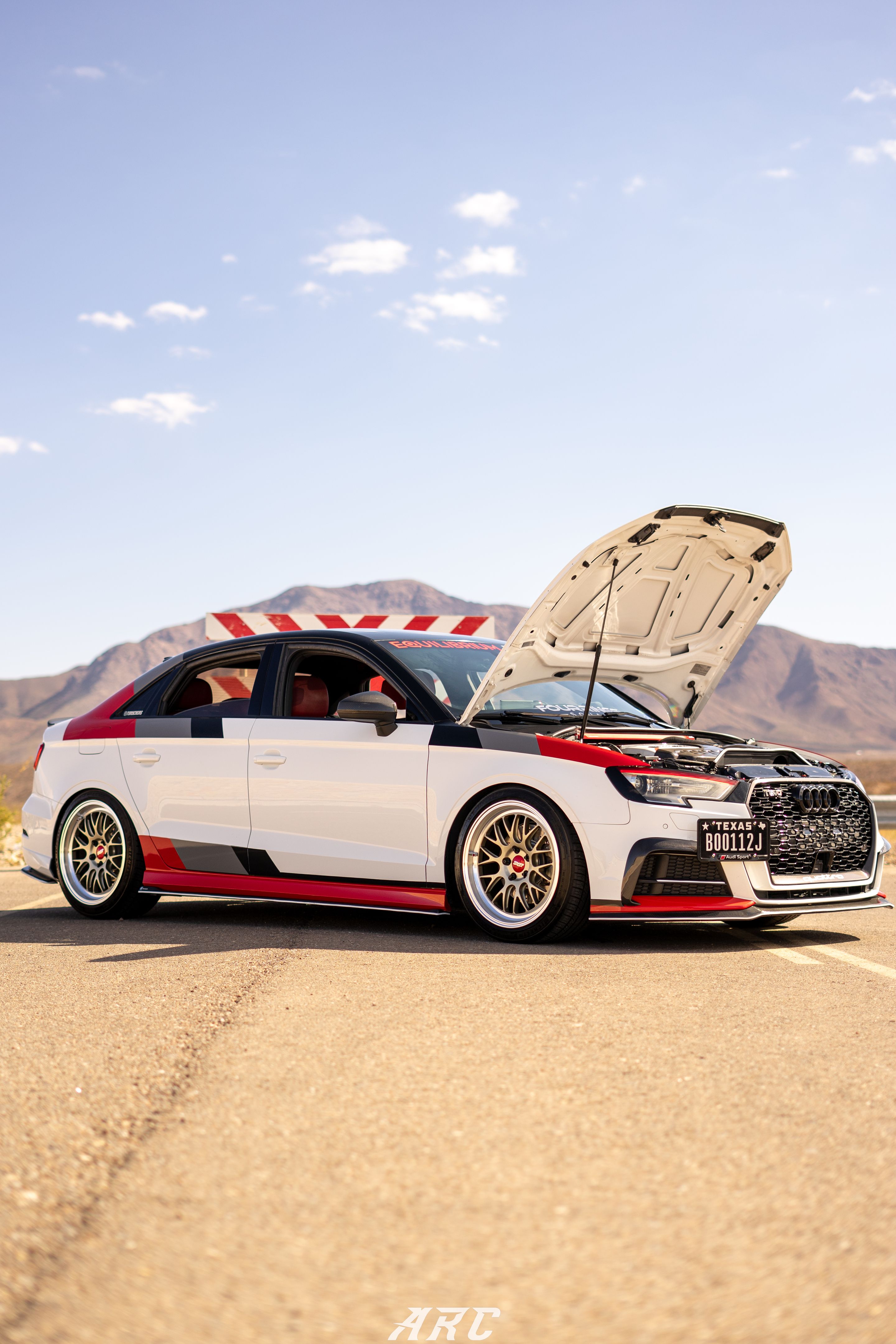 Race Livery Audi 8V A3 with 18" ML-10RT Apex wheels in Machined Lip Gloss Motorsport Gold