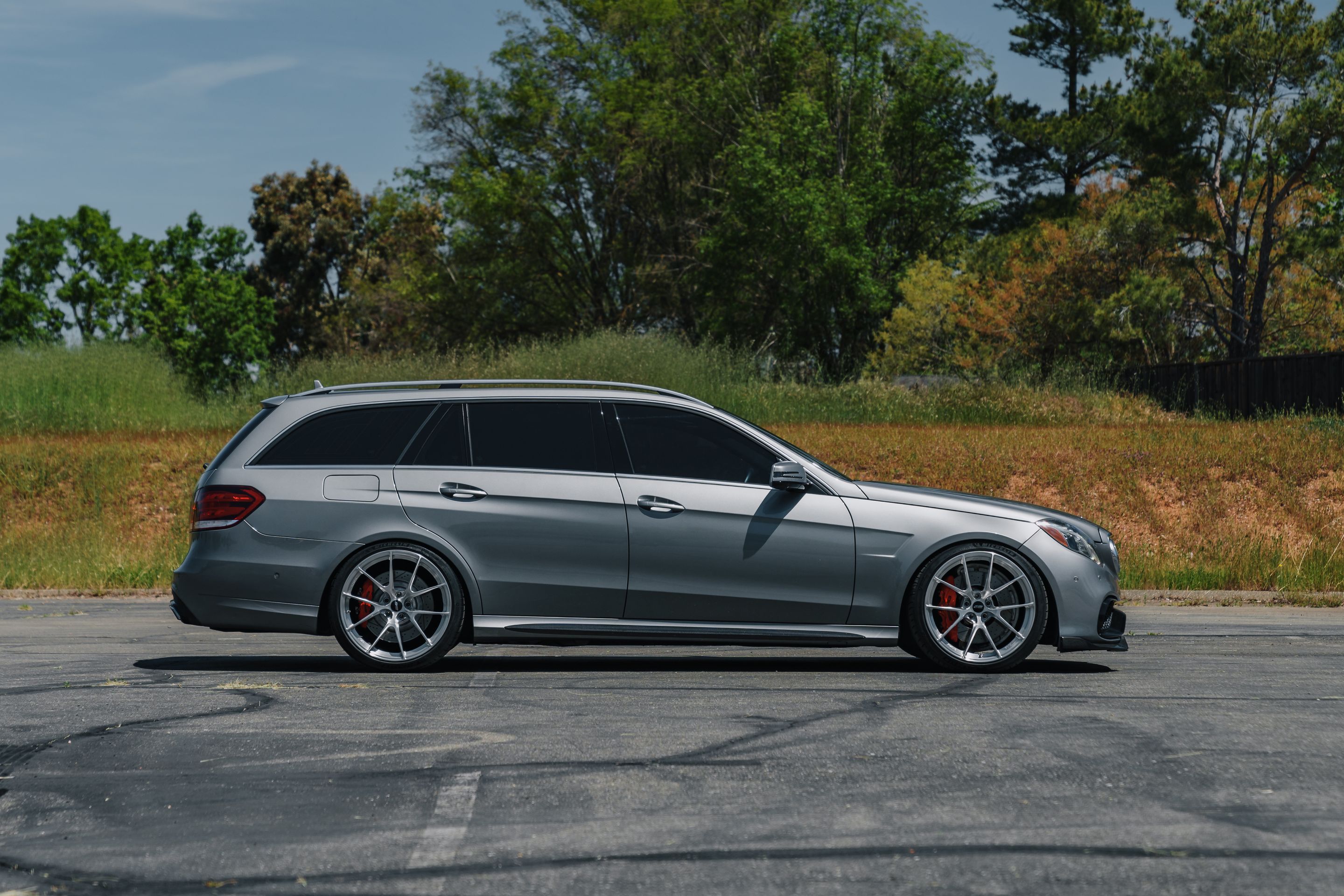 Grey Mercedes-Benz BR212 E-Class AMG with 20" VS-5RS Apex wheels in Brushed Clear
