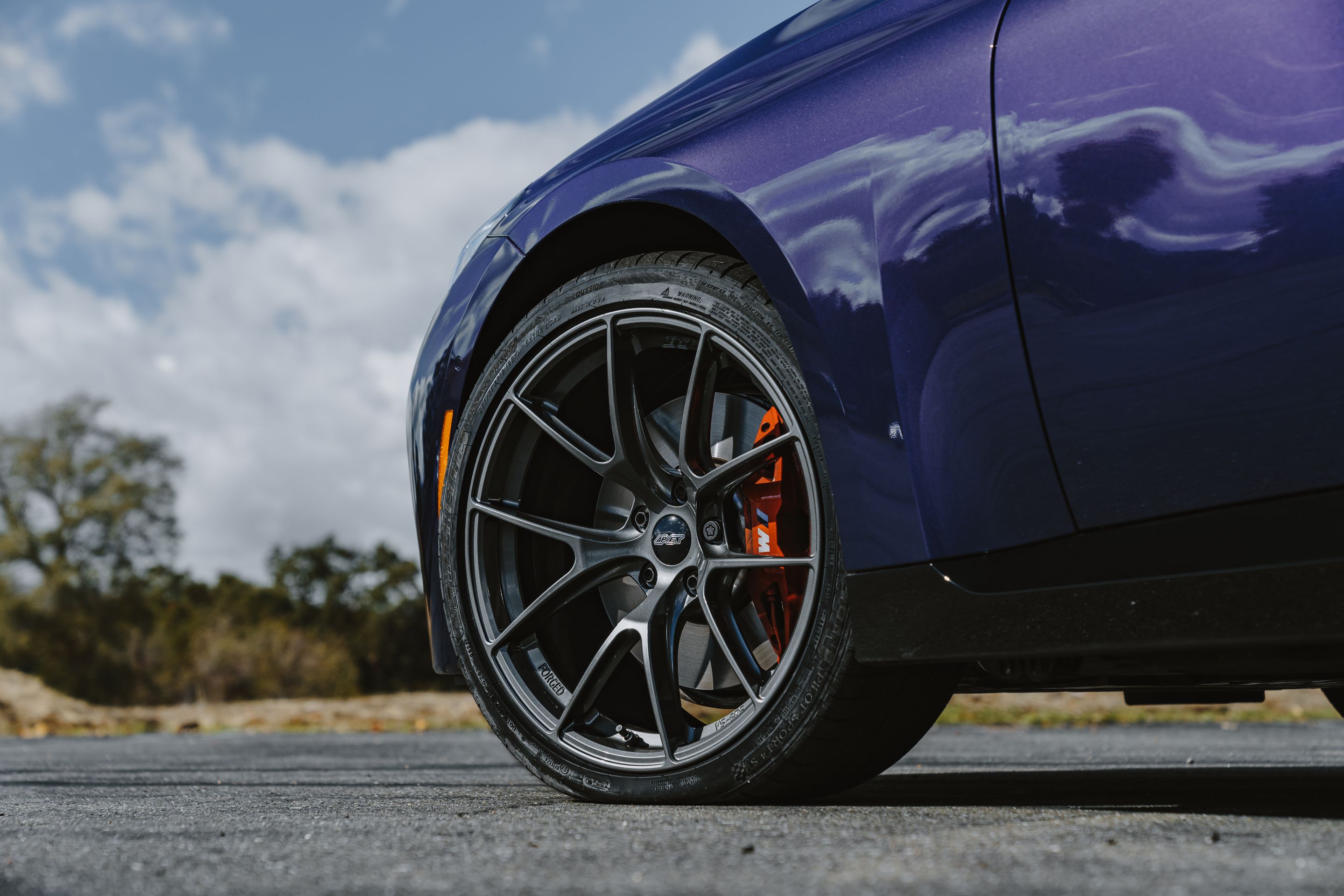 Purple BMW G42 2 Series with 19" VS-5RS Apex wheels in Anthracite