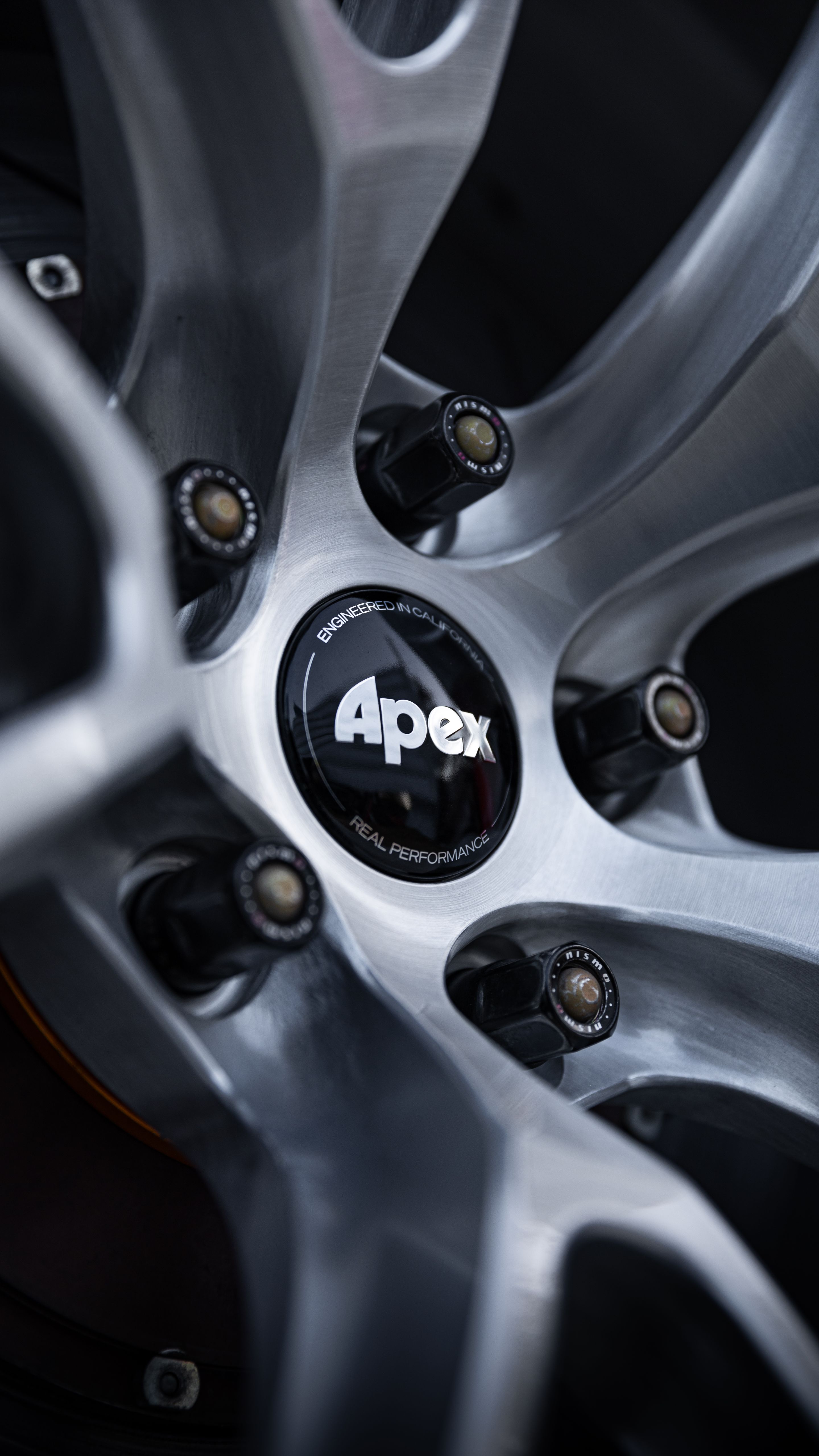 Race Livery Nissan 350Z with 18" VS-5RS Apex wheels in Brushed Clear