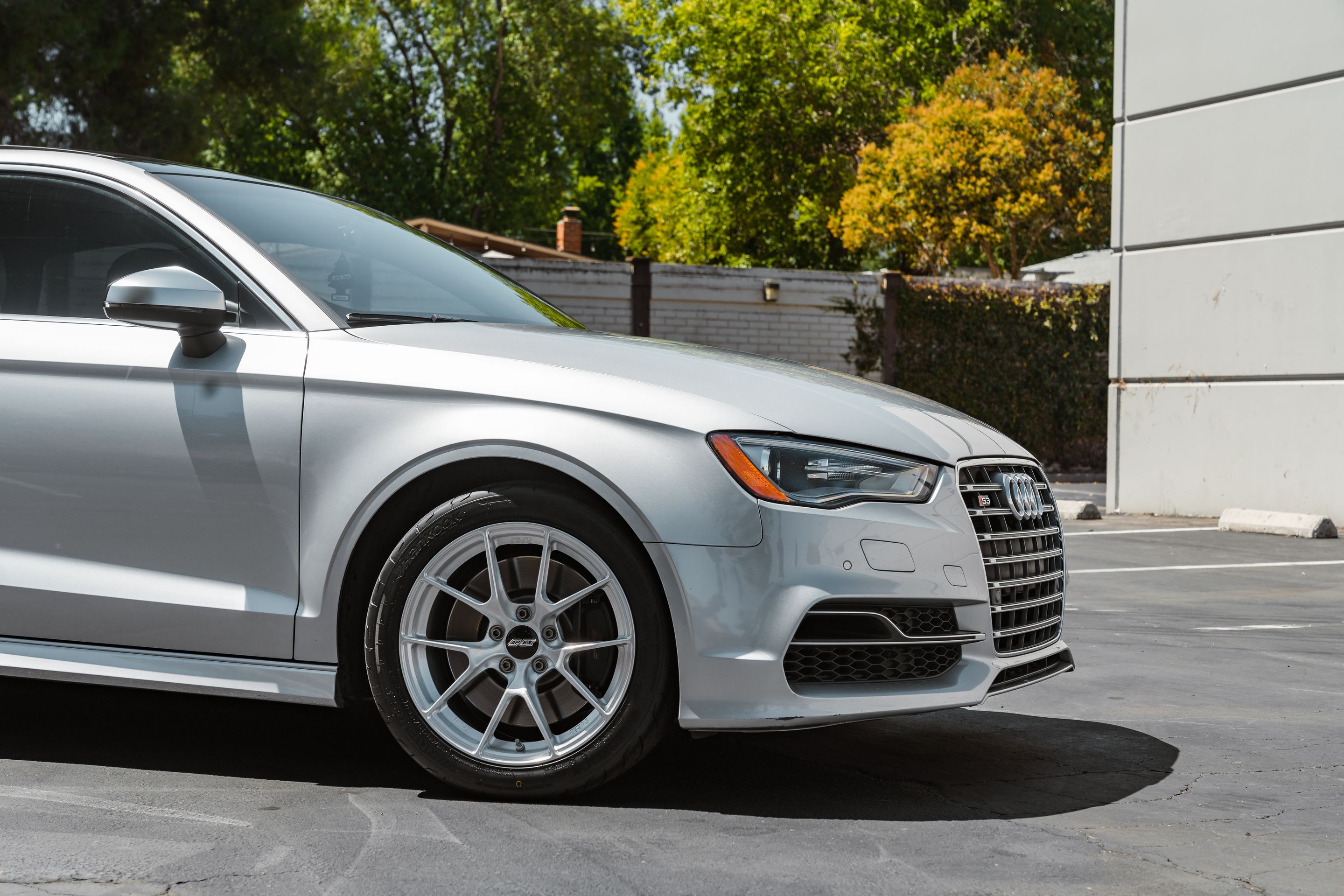 Silver Audi 8V S3 with 17" VS-5RS Apex wheels in Brushed Clear