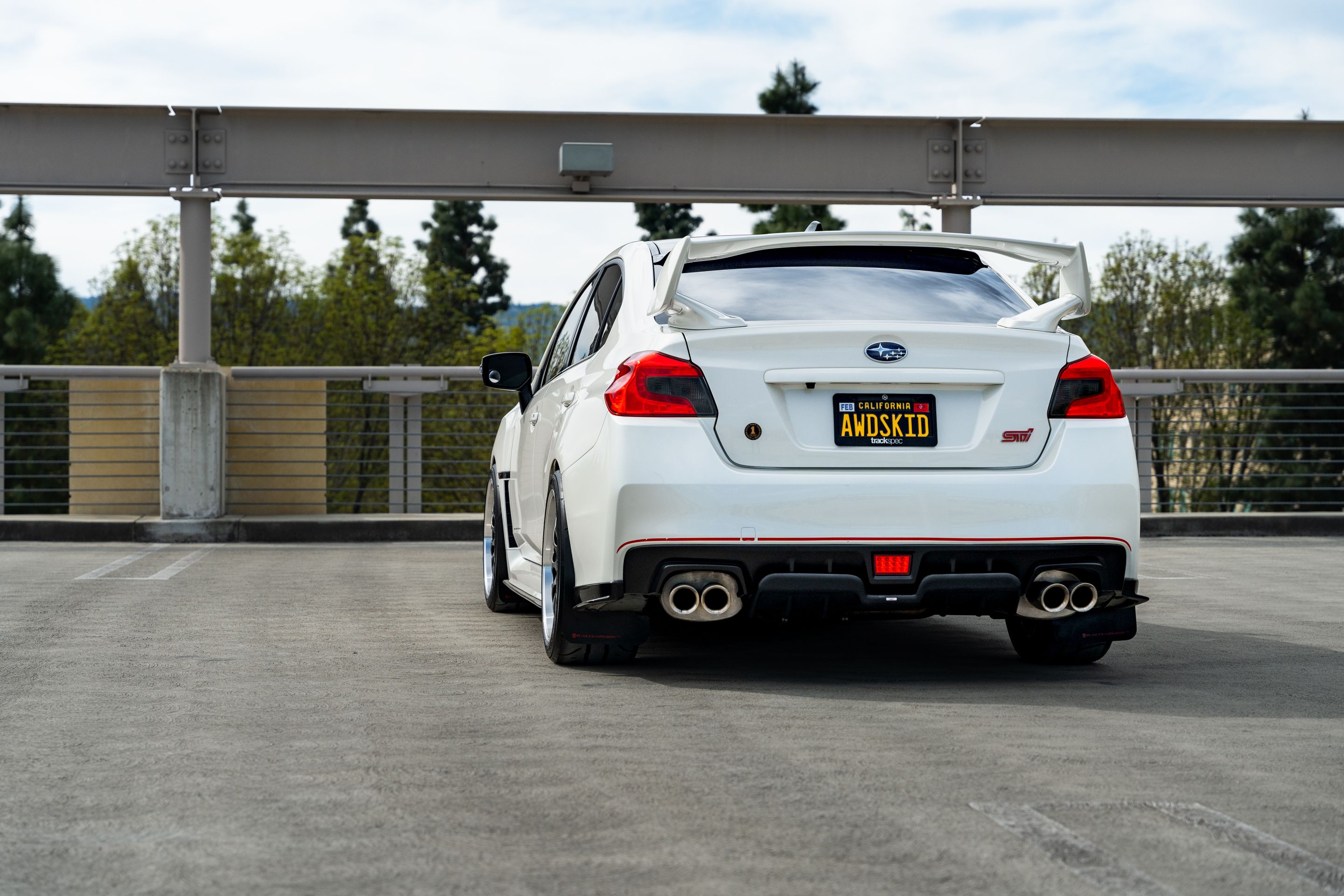 White Subaru VA WRX STI with 18" ML-10RT Apex wheels in Machined Lip Anthracite