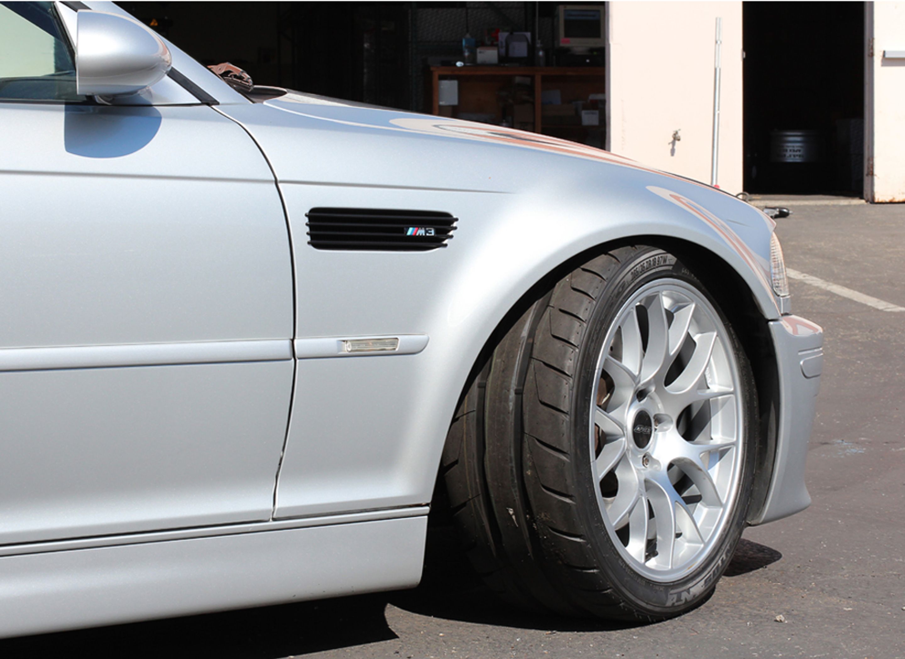 Silver BMW E46 M3 with 18" EC-7 Apex wheels in Race Silver