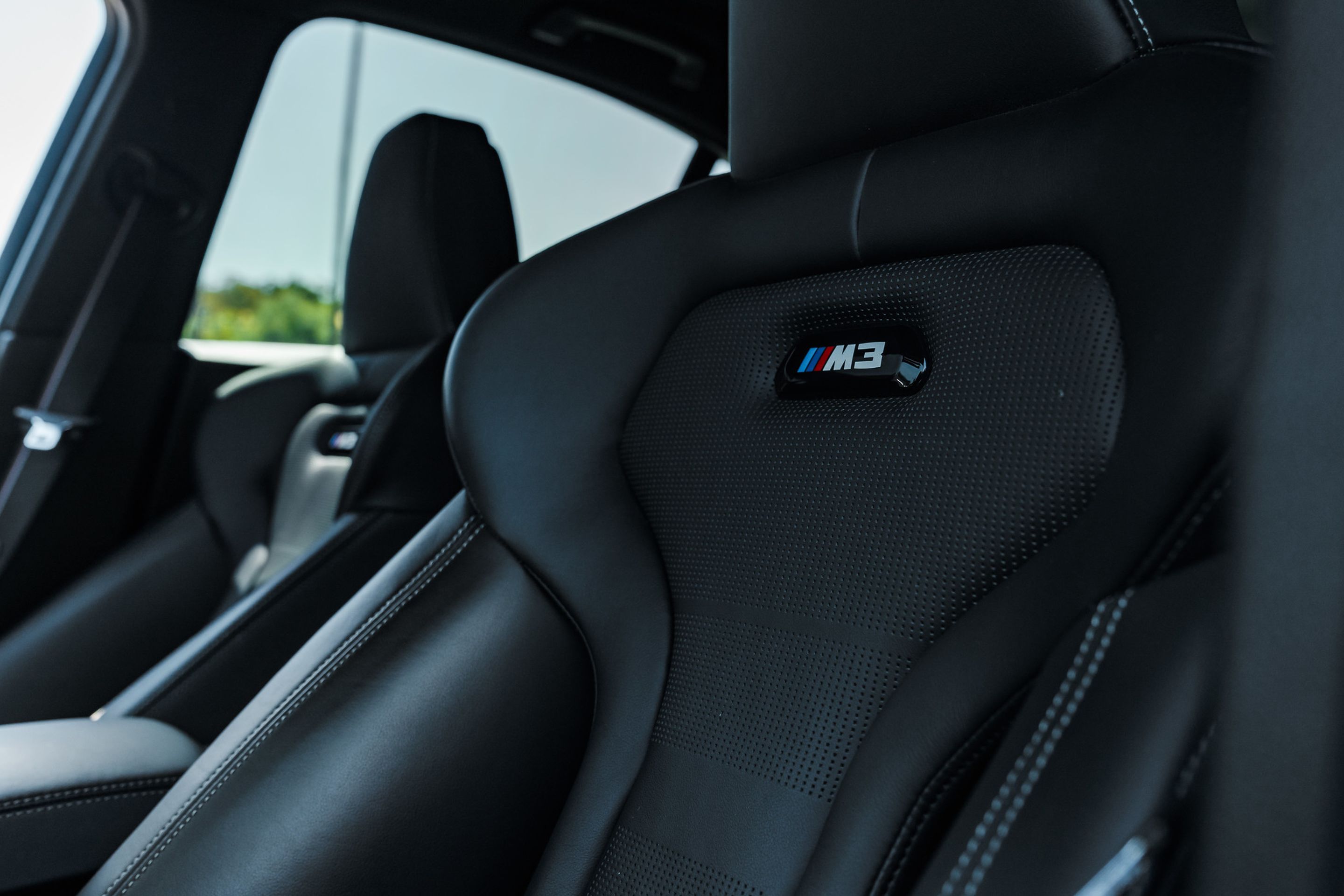 Red BMW F82 Coupe M4 with 19" VS-5RS Apex wheels in Anthracite