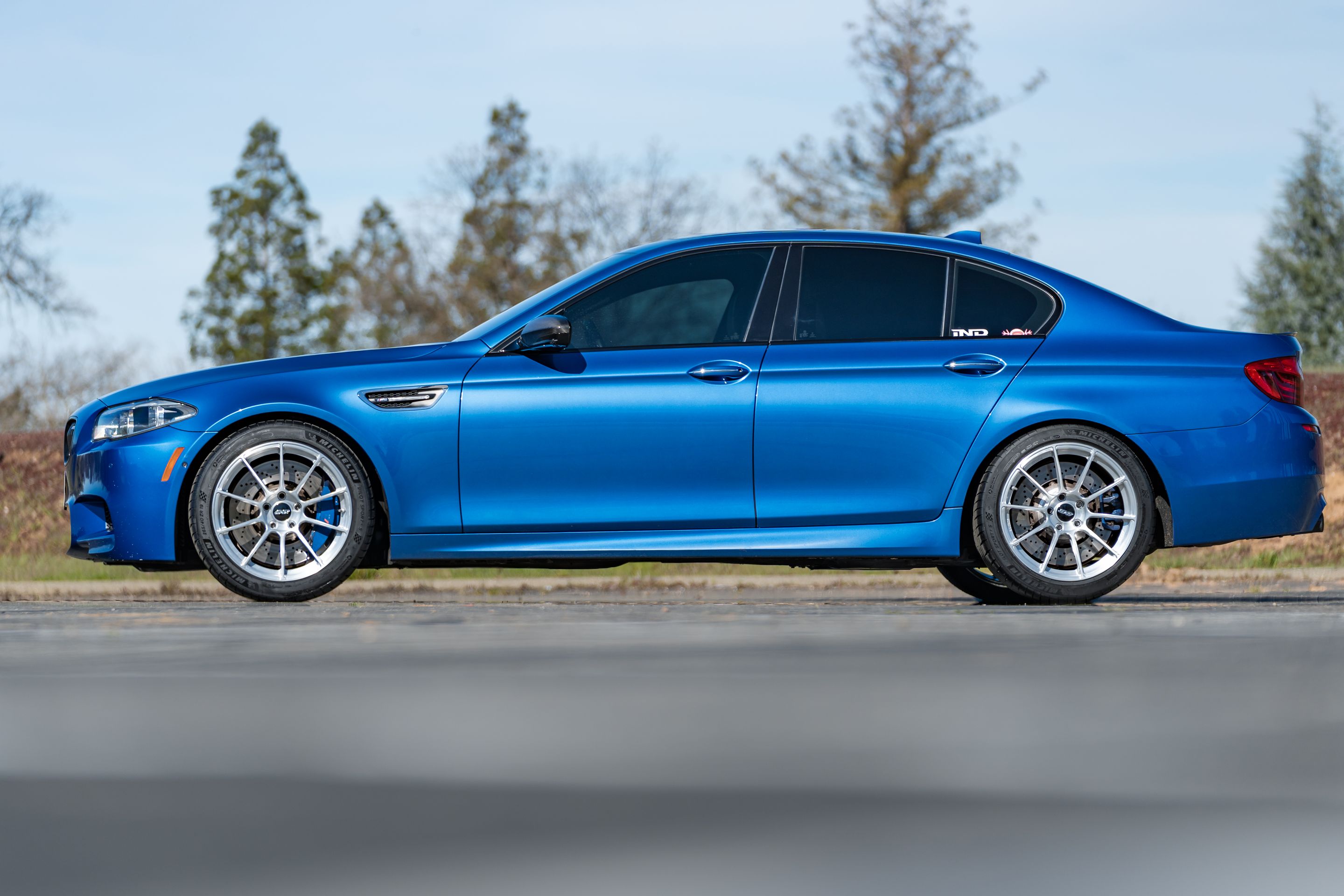 Blue BMW F10 M5 with 19" SM-10RS Apex wheels in Brushed Clear