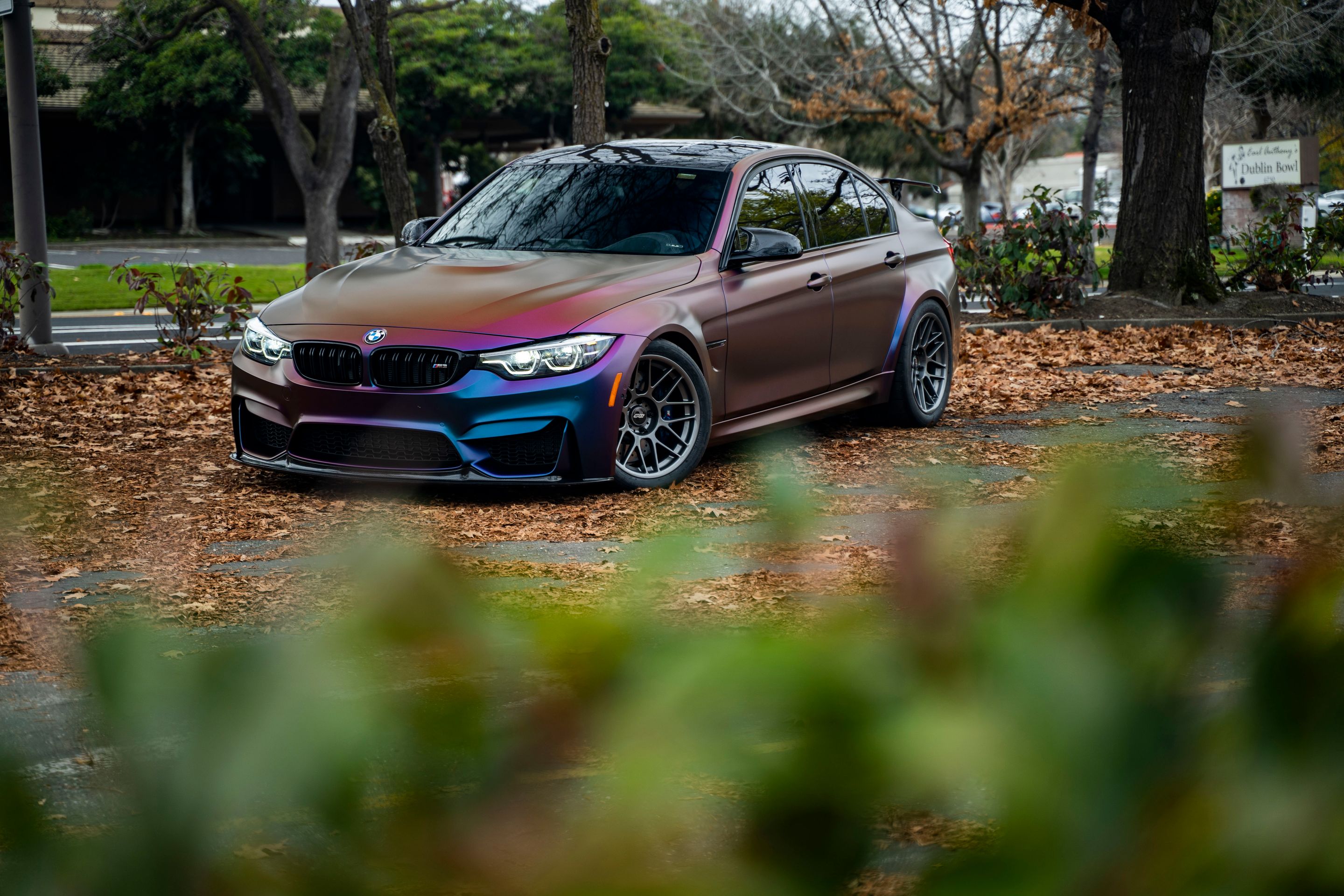 Purple BMW F80 M3 with 18" ARC-8 Apex wheels in Anthracite