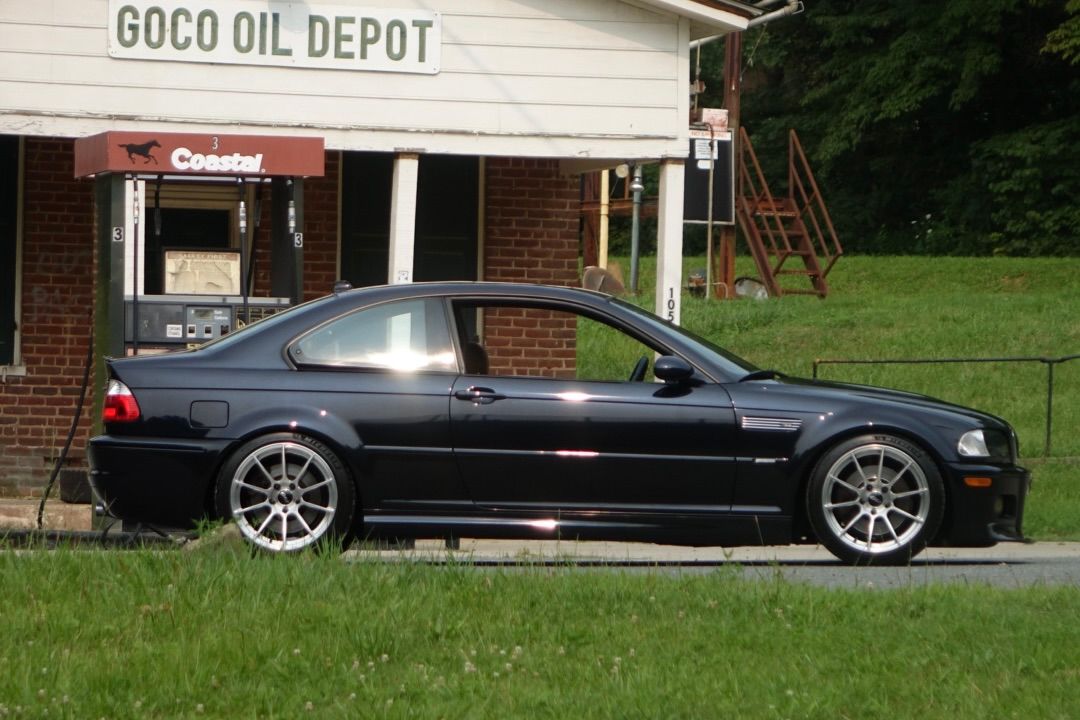 Black BMW E46 M3 with 18" SM-10RS Apex wheels in Brushed Clear
