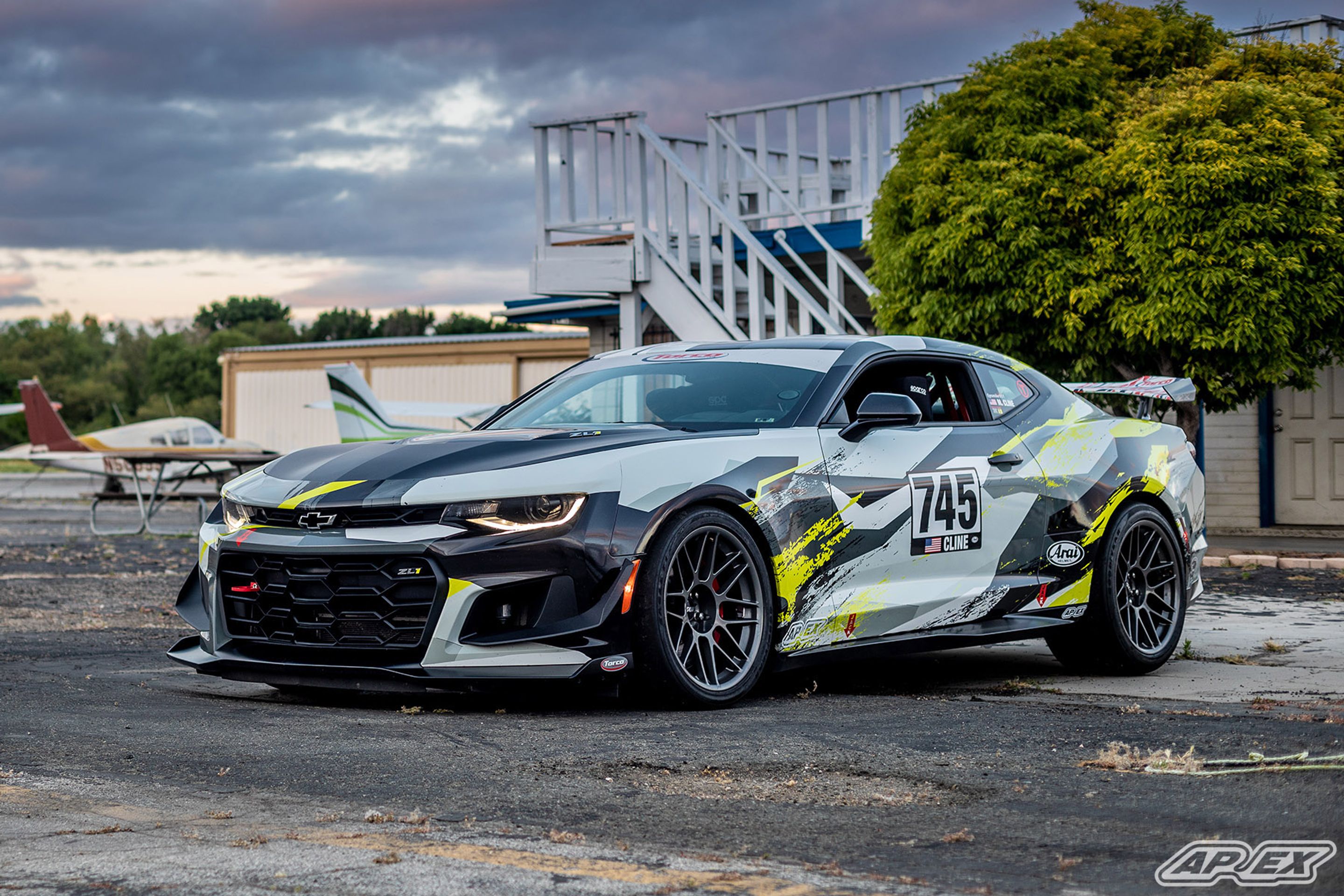 Multicolor Chevrolet 6th Gen Camaro ZL1 1LE with 19" ARC-8 Apex wheels in Anthracite
