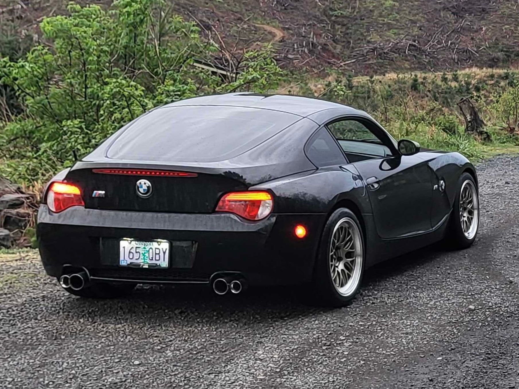 Black BMW E86 Coupe Z4 M with 18" ML-10RT Apex wheels in Machined Lip Gloss Motorsport Gold