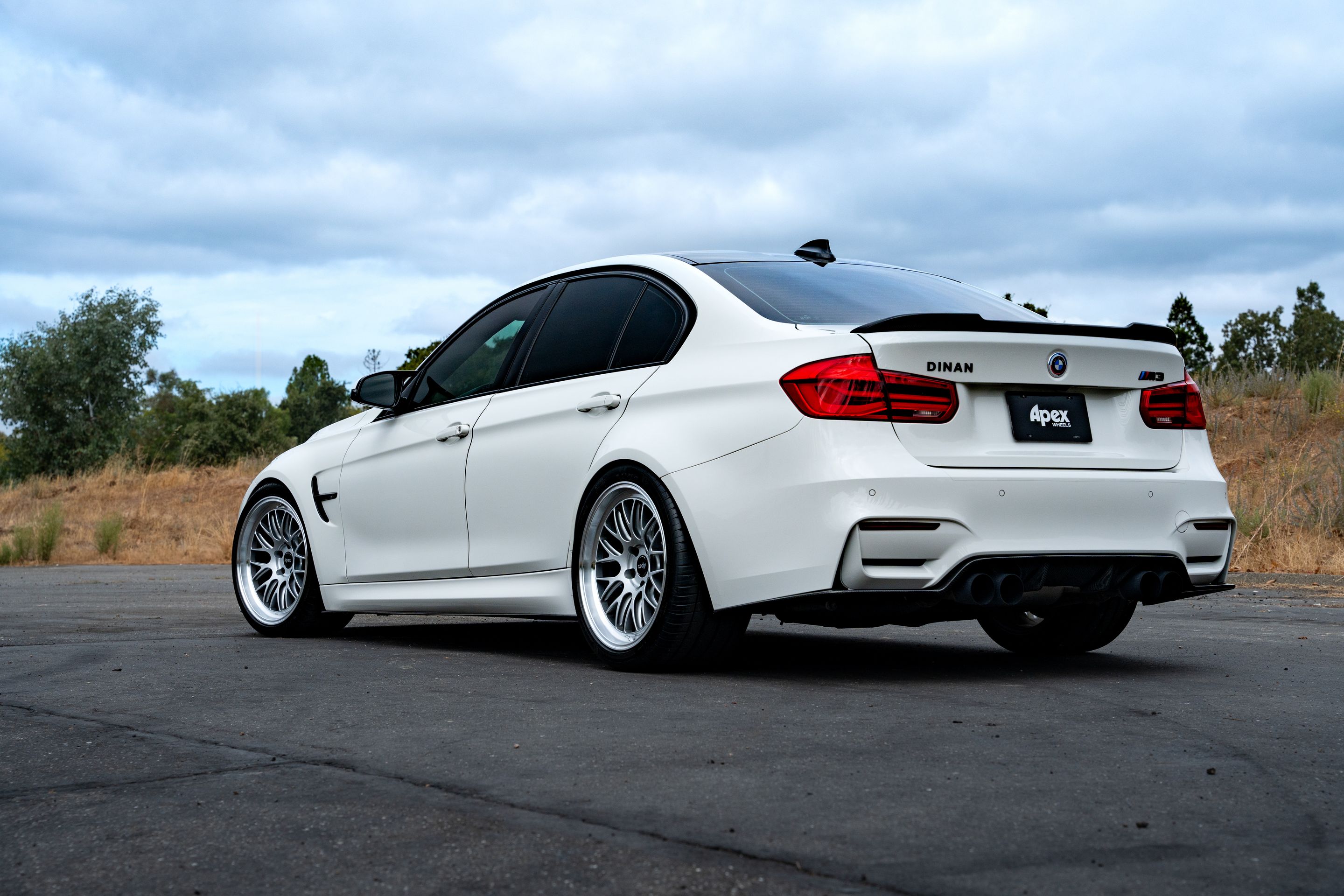 White BMW F80 M3 with 19" ML-10RT Apex wheels in Machined Lip Race Silver