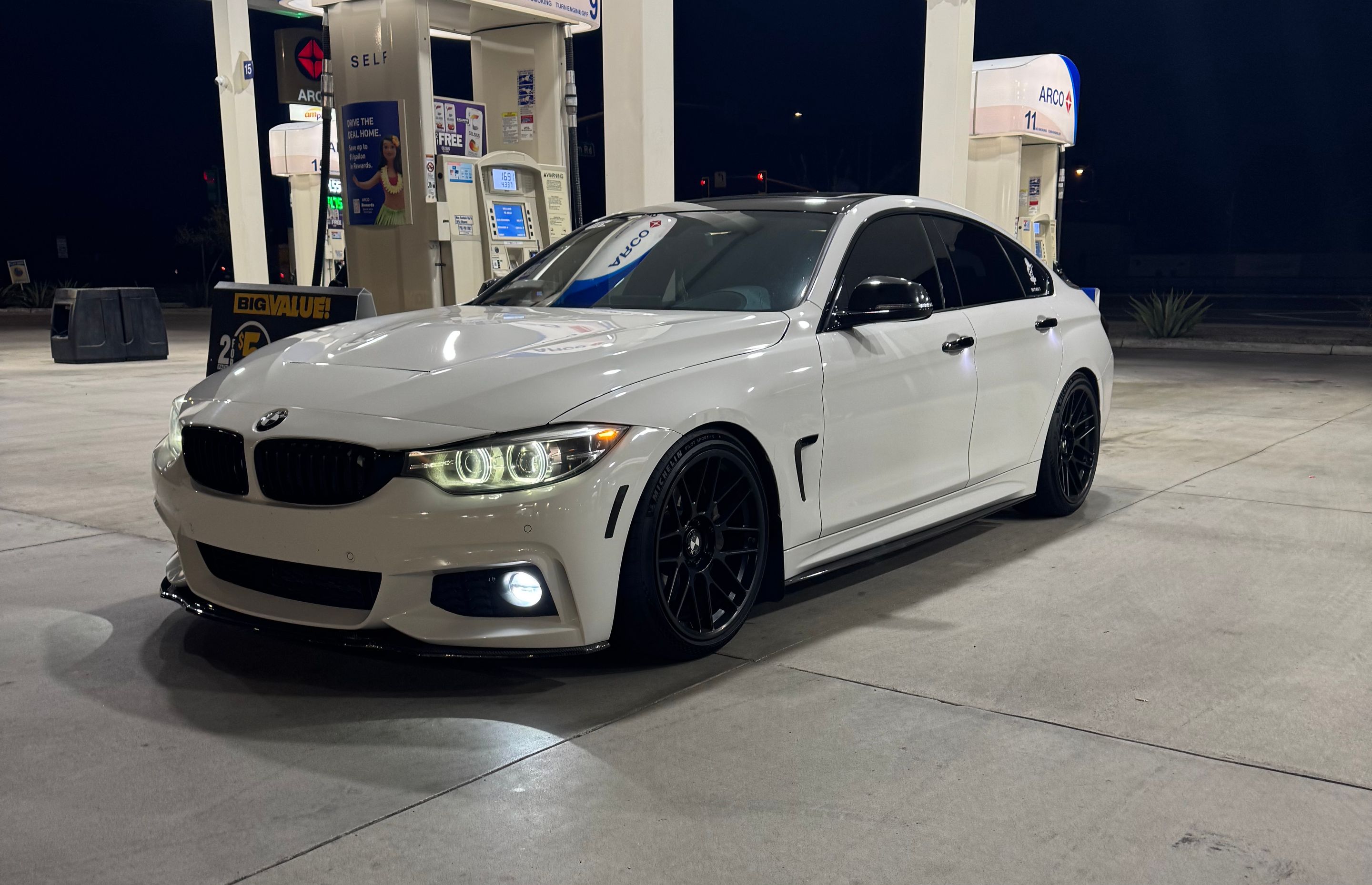 White BMW F36 Gran Coupe 4 Series with 19" ARC-8RT Apex wheels in Satin Black