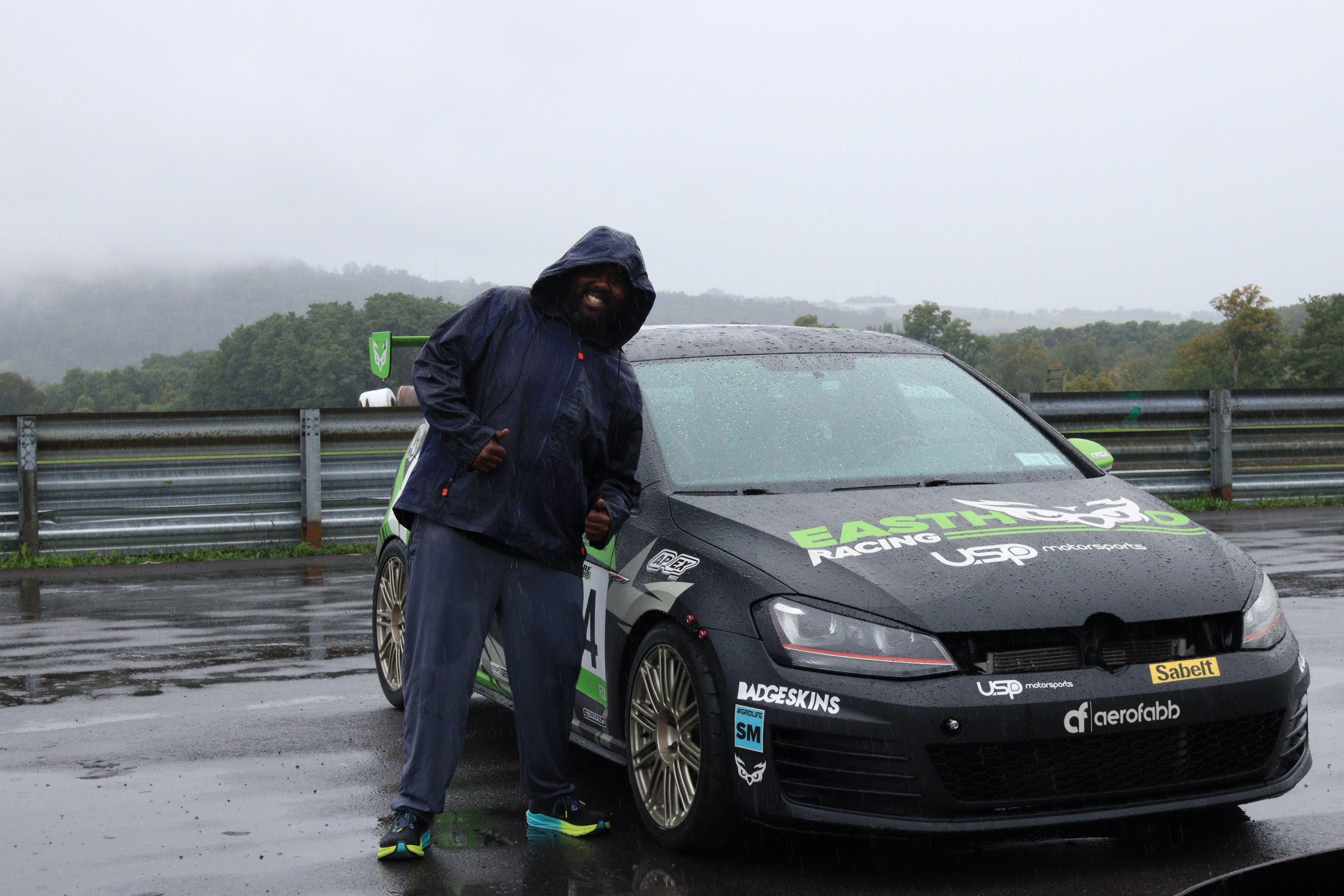 Race Livery VW MK7 GTI with 18" TC-10RT Apex wheels in Motorsport Gold