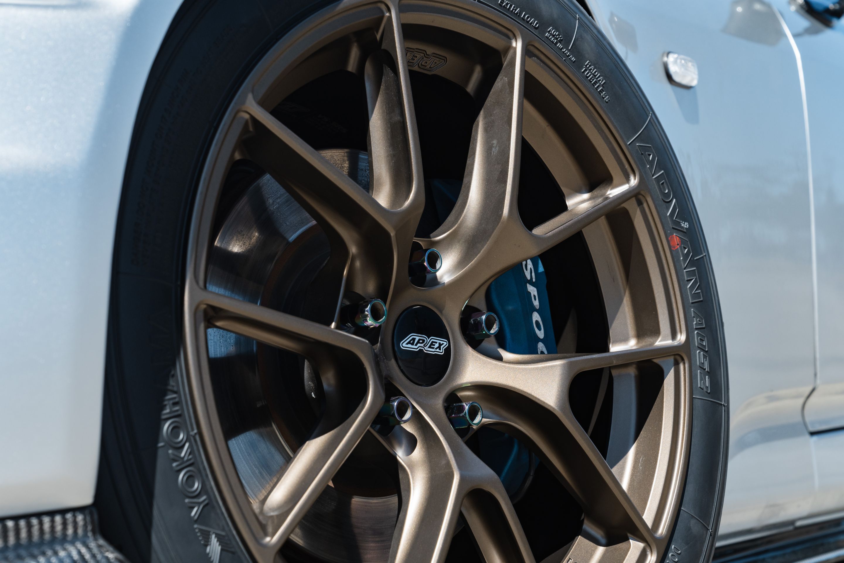 Silver Honda S2000 with 17" VS-5RS Apex wheels in Satin Bronze