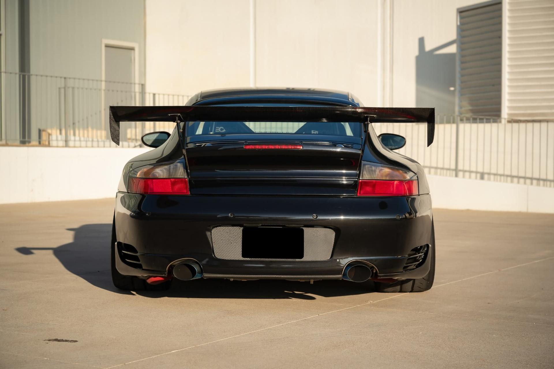996 C4s Rear Panel Porsche 911 996 Turbo with 18
