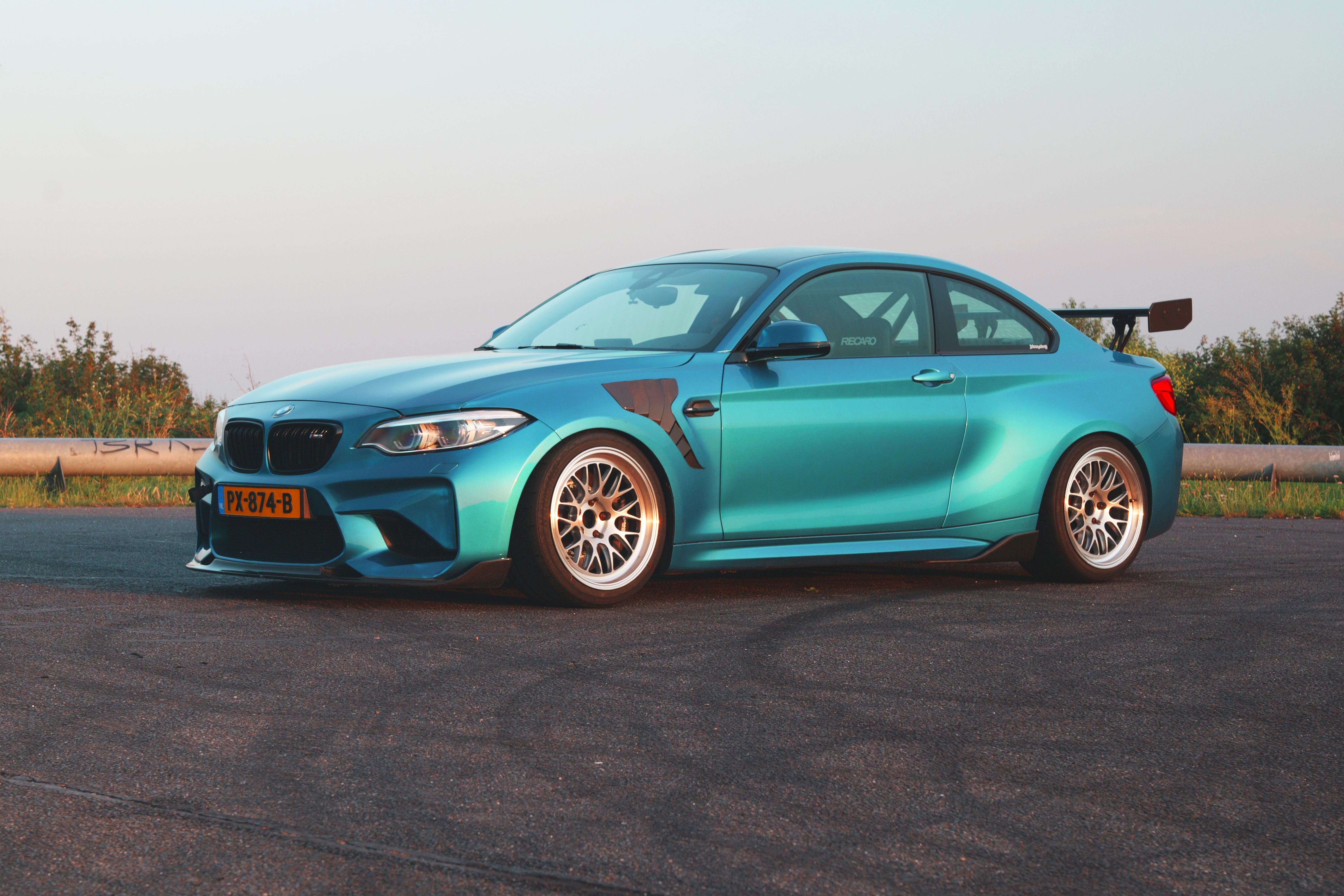 Blue BMW M2 - ML-10RT in Machined Lip Brushed Clear