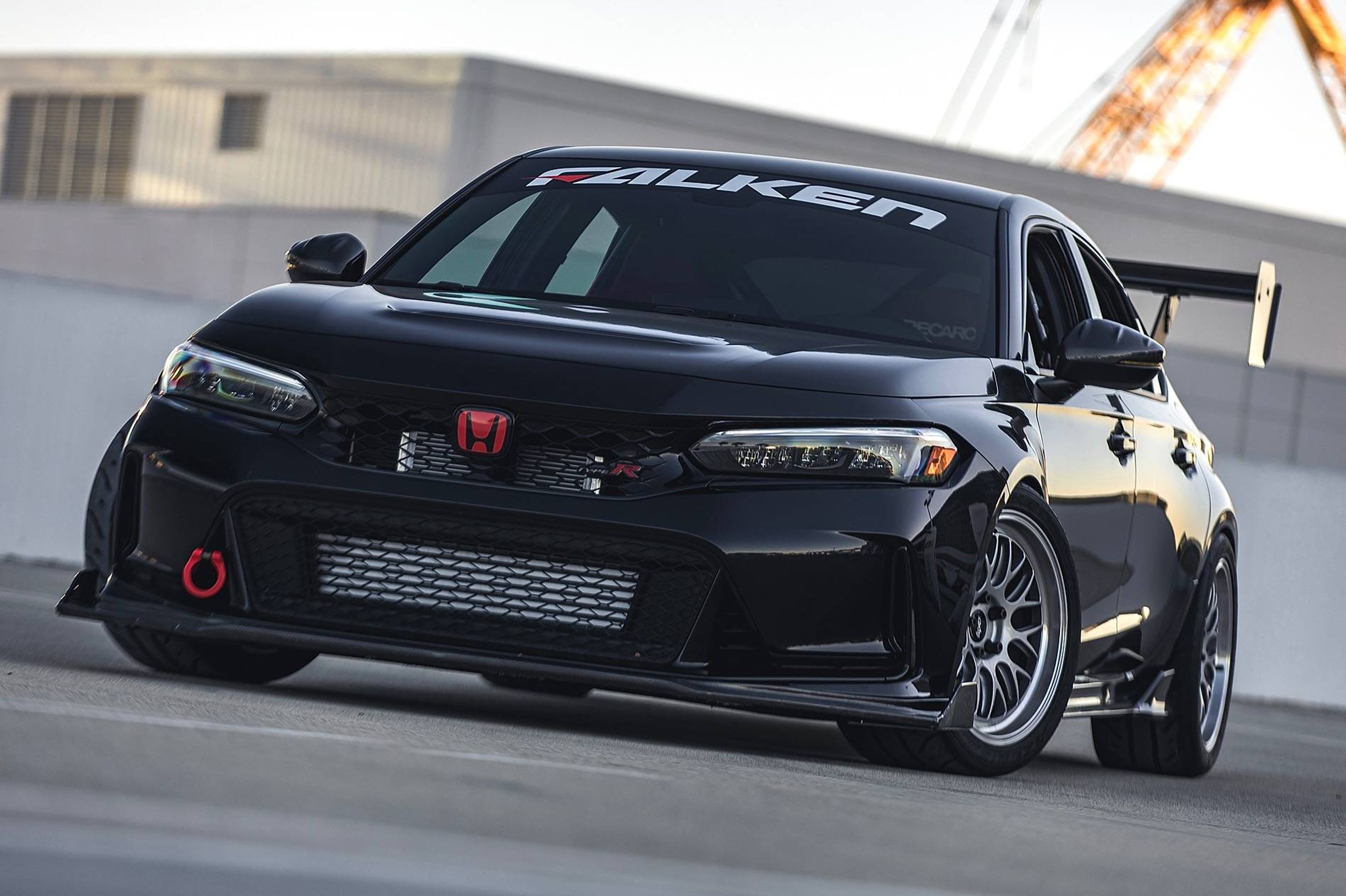 Black Honda FL5 Civic Type-R with 18" ML-10RT Apex wheels in Machined Lip Race Silver