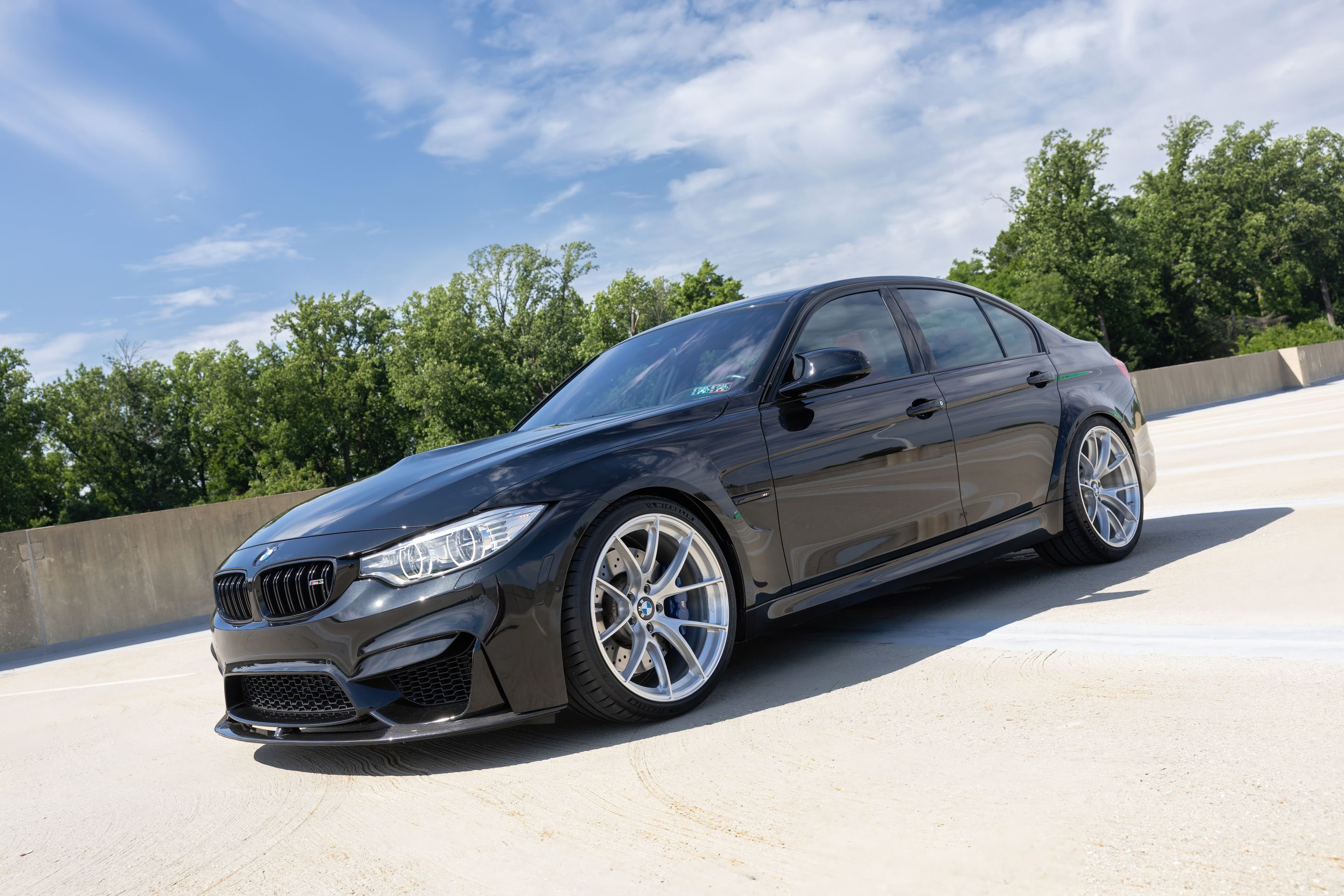 Black BMW F80 M3 with 20" VS-5RS Apex wheels in Brushed Clear