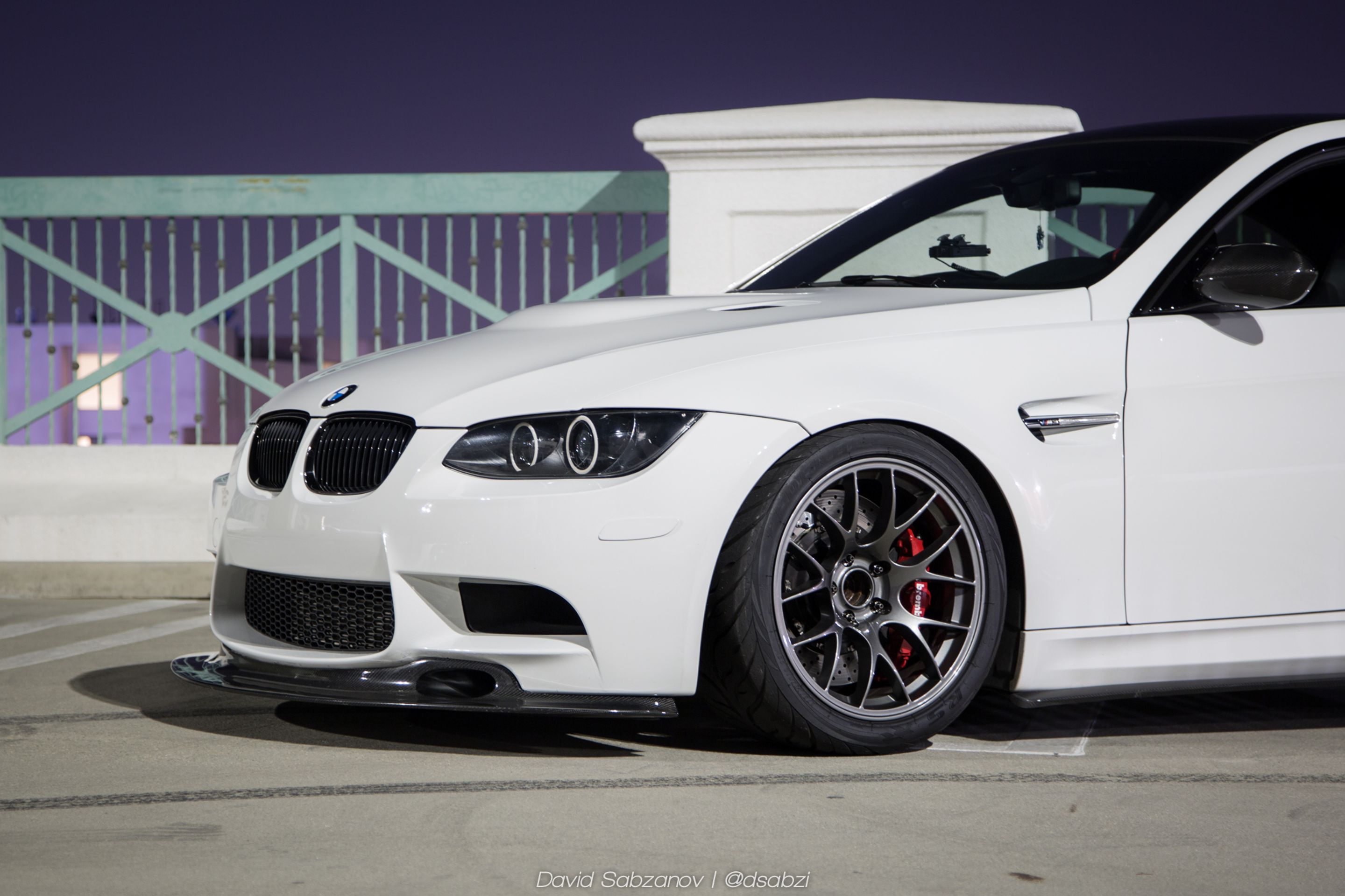 White BMW E92 Coupe M3 with 18" EC-7 Apex wheels in Anthracite