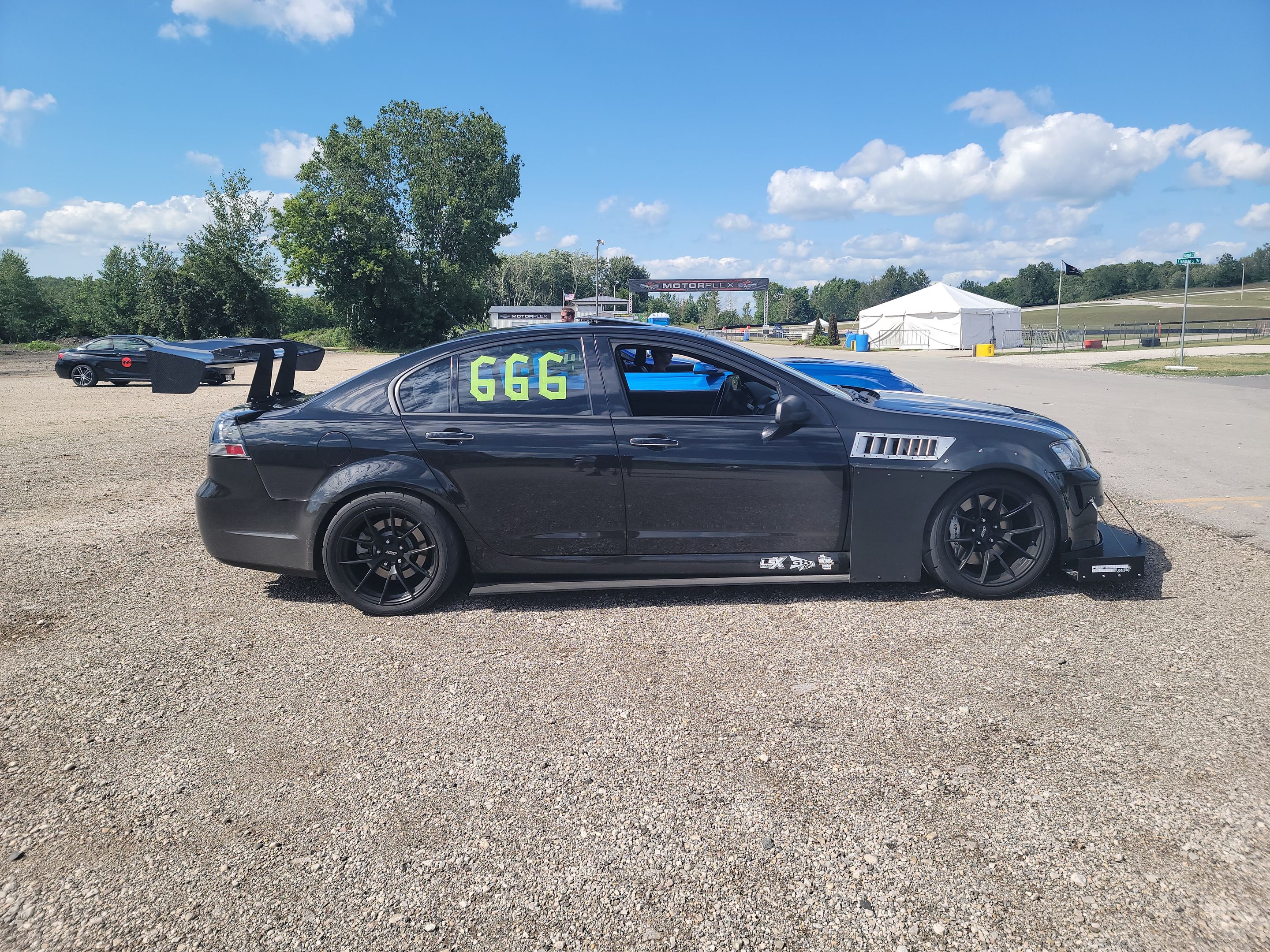 Black Pontiac G8 GXP with 18" VS-5RS Apex wheels in Satin Black