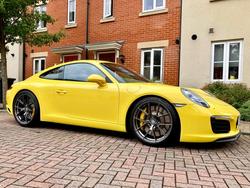 Yellow Porsche 911 - VS-5RS in Anthracite
