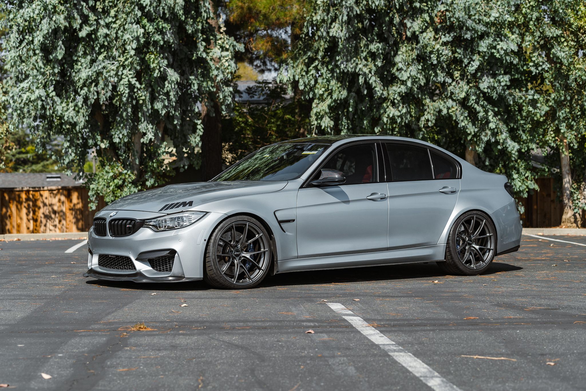 Silver BMW F80 M3 with 20" VS-5RS Apex wheels in Anthracite