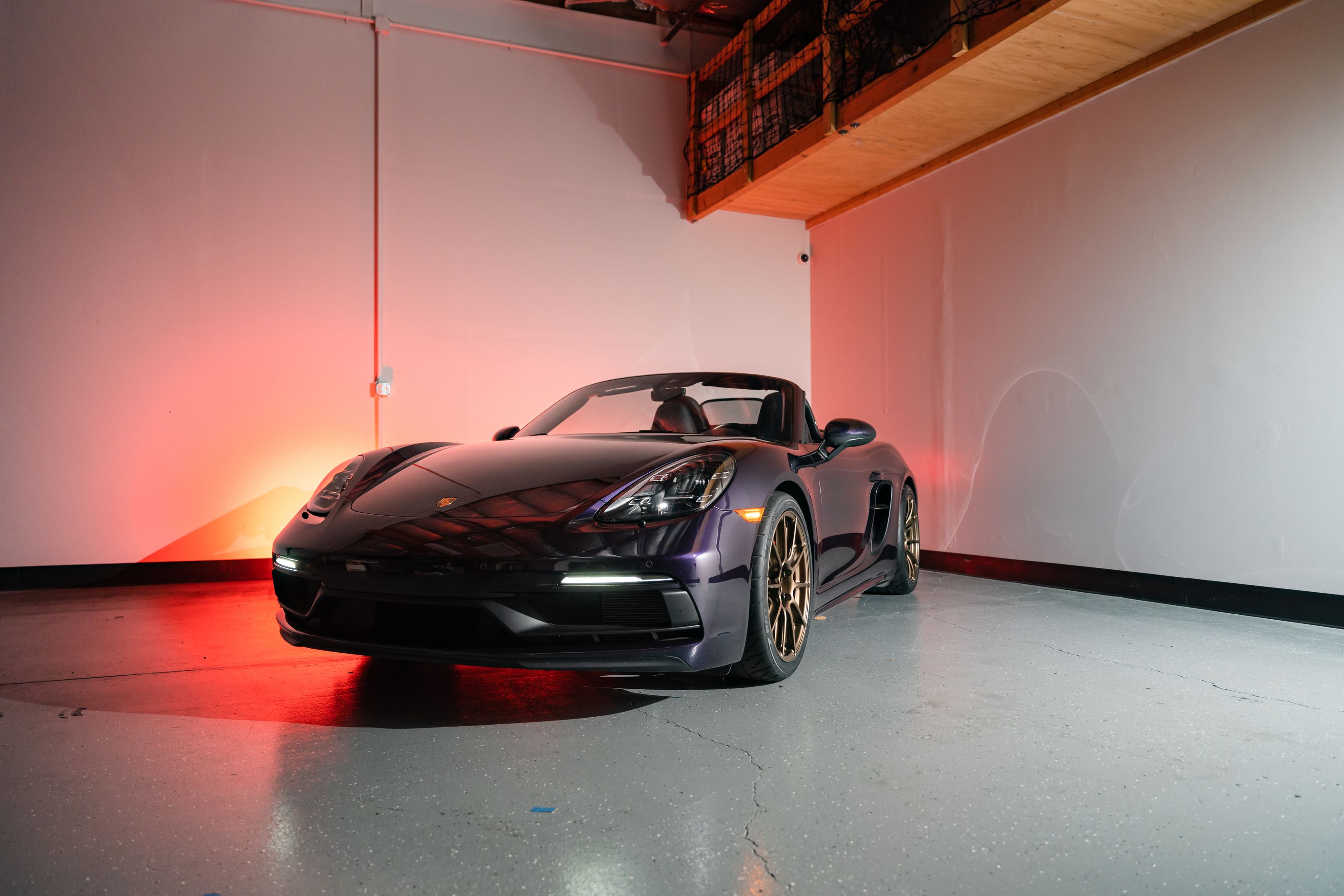 Purple Porsche 718 Boxster GTS 4.0L with 19" SM-10RS Apex wheels in Satin Bronze