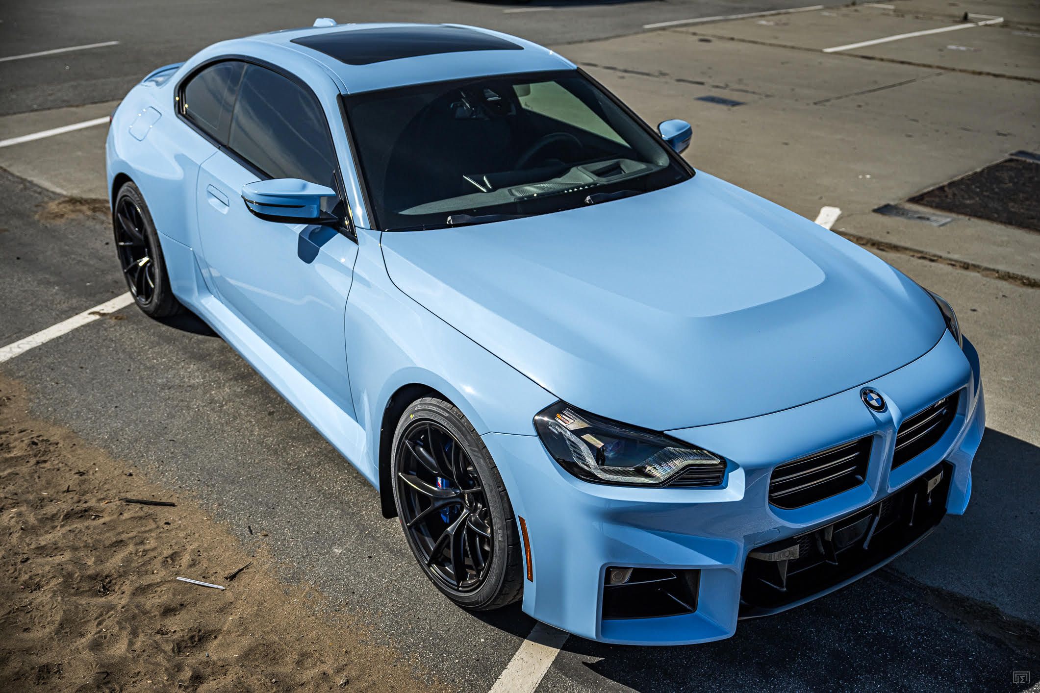 Blue BMW G87 M2 with 19" VS-5RS Apex wheels in Satin Black