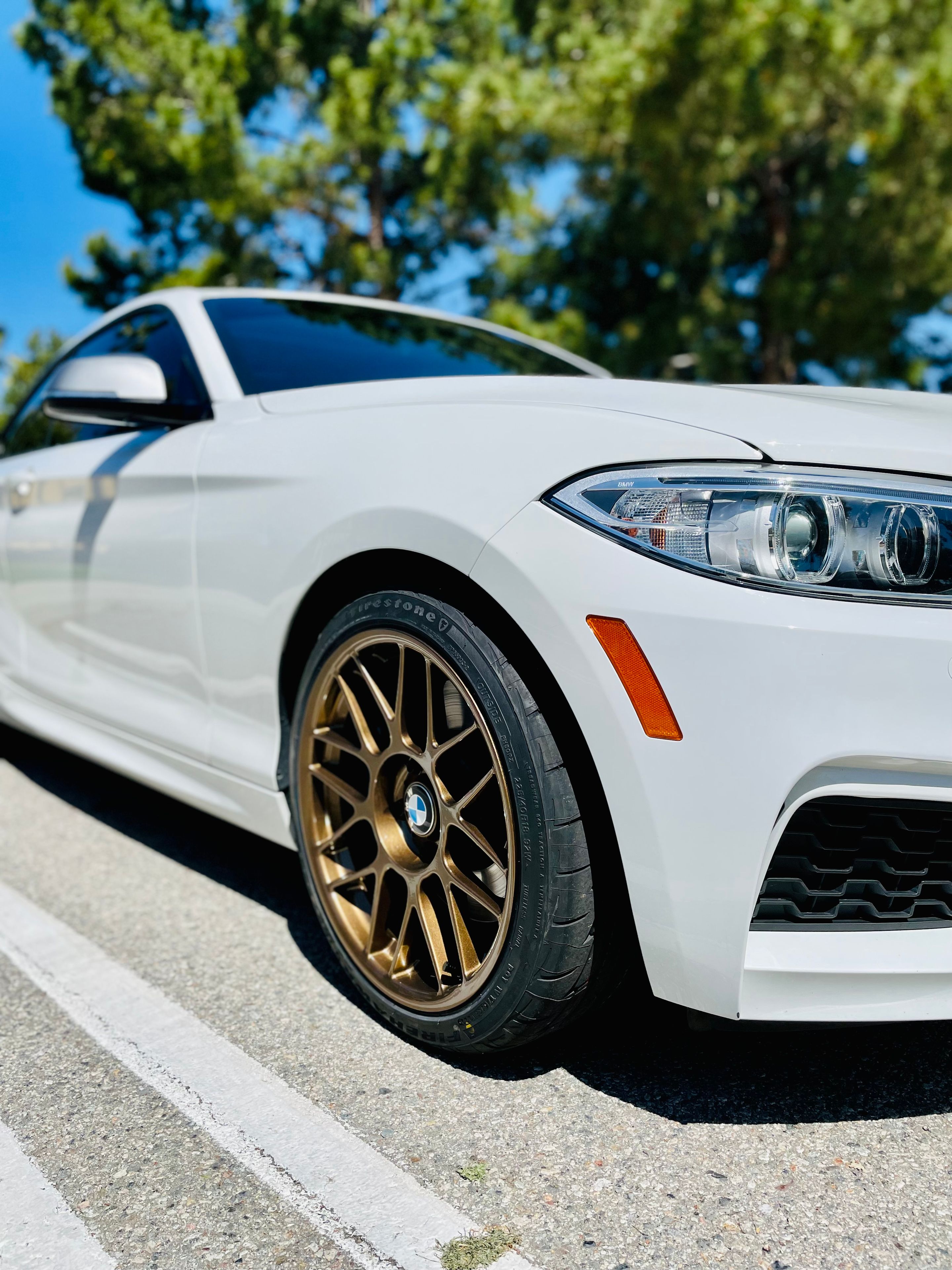 White BMW F22 Coupe 2 Series with 18" ARC-8 Apex wheels in Satin Bronze