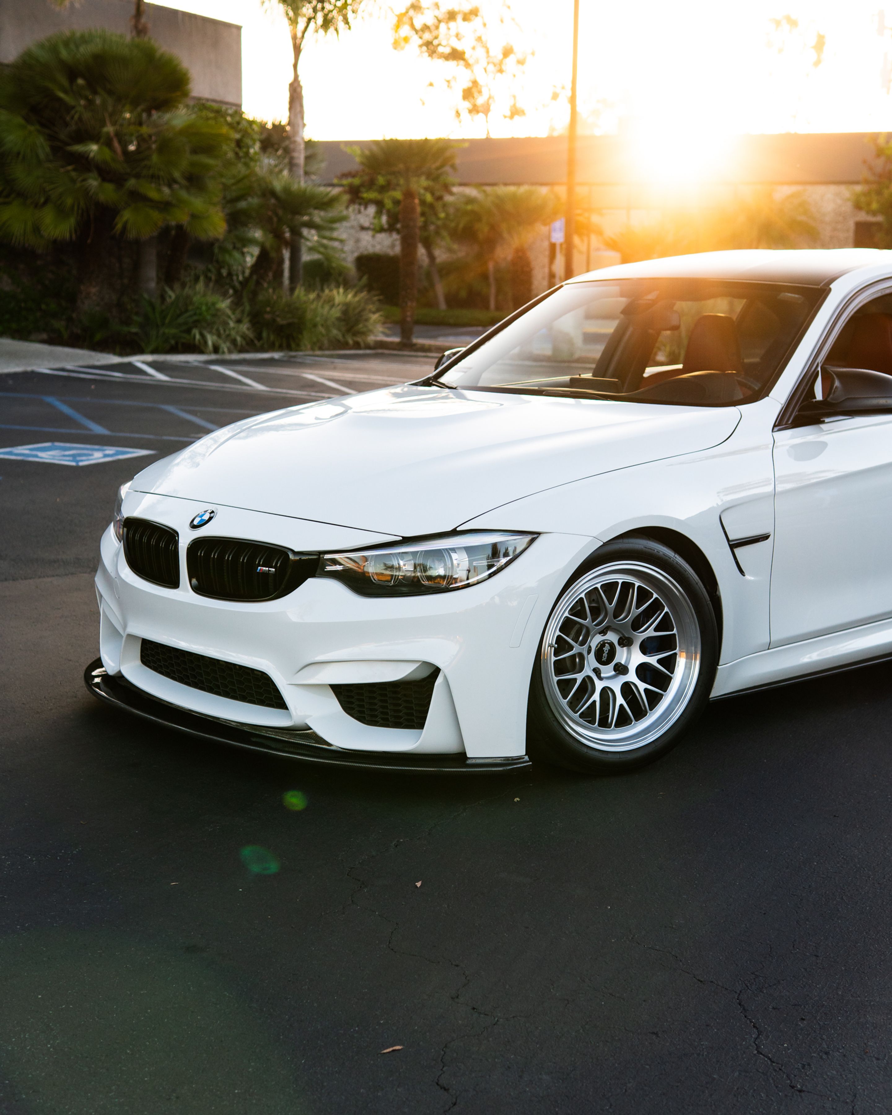White BMW F80 M3 with 18" ML-10RT Apex wheels in Machined Lip Race Silver