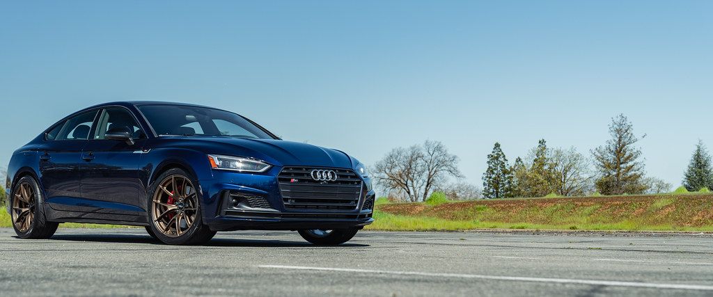 Blue Audi B9 S5 with 19" VS-5RS Apex wheels in Satin Bronze