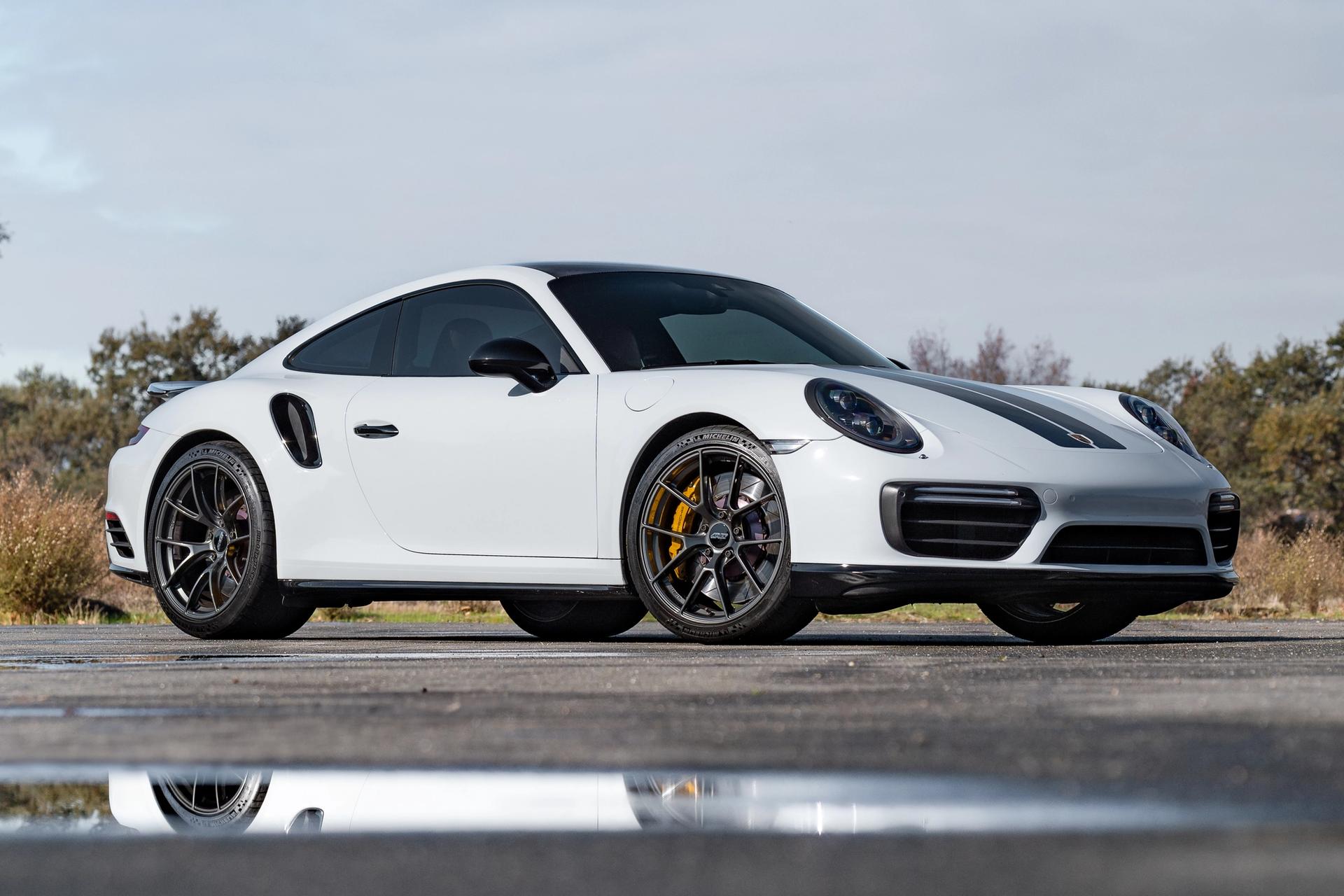 Porsche 911 991.2 Turbo S with 20" VS-5RS in Anthracite