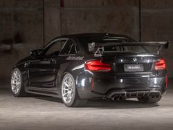 Black BMW M2 - SM-10RS in Brushed Clear
