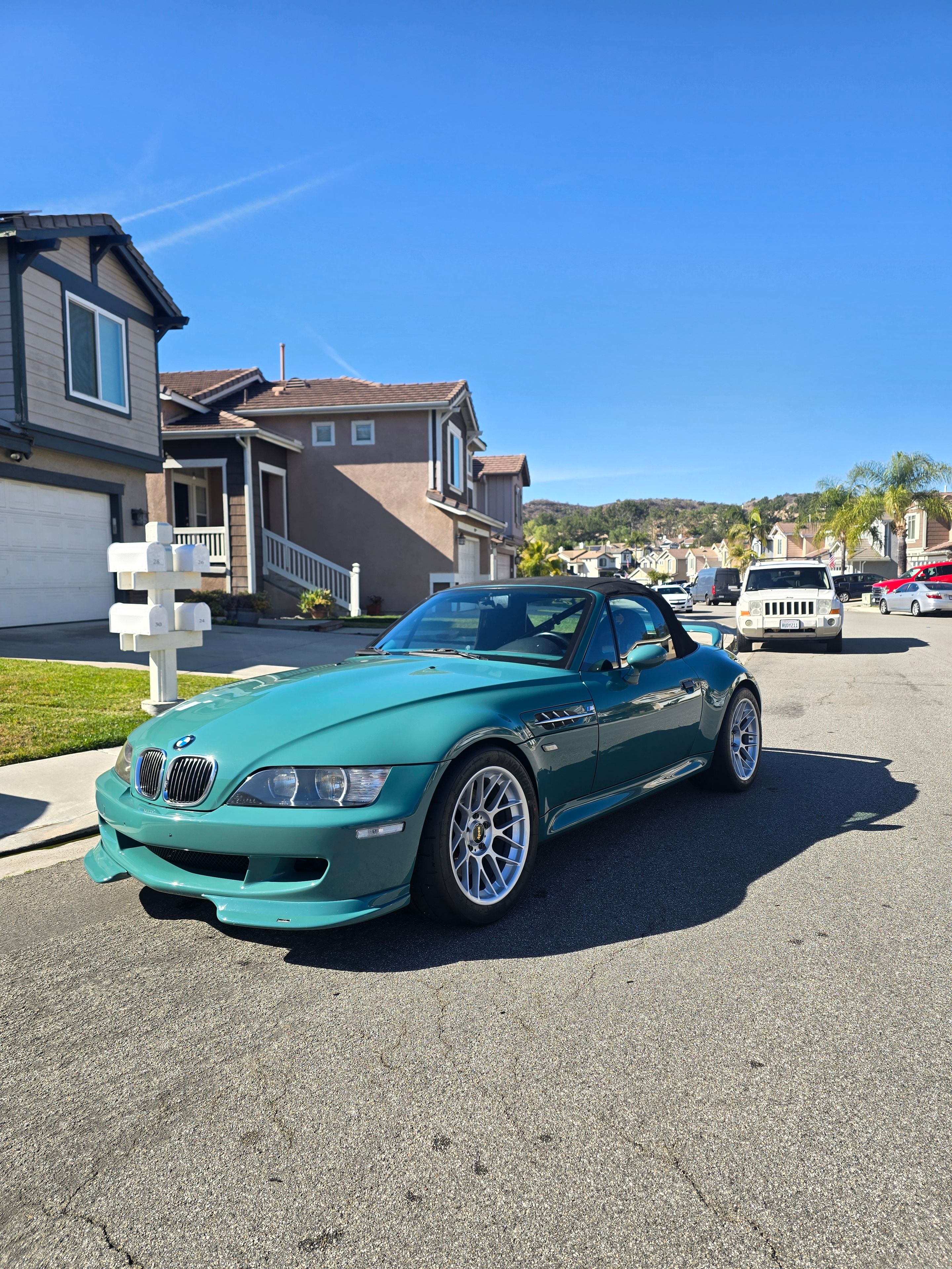 Green BMW E36/7 Roadster Z3 M with 17" ARC-8 Apex wheels in Race Silver