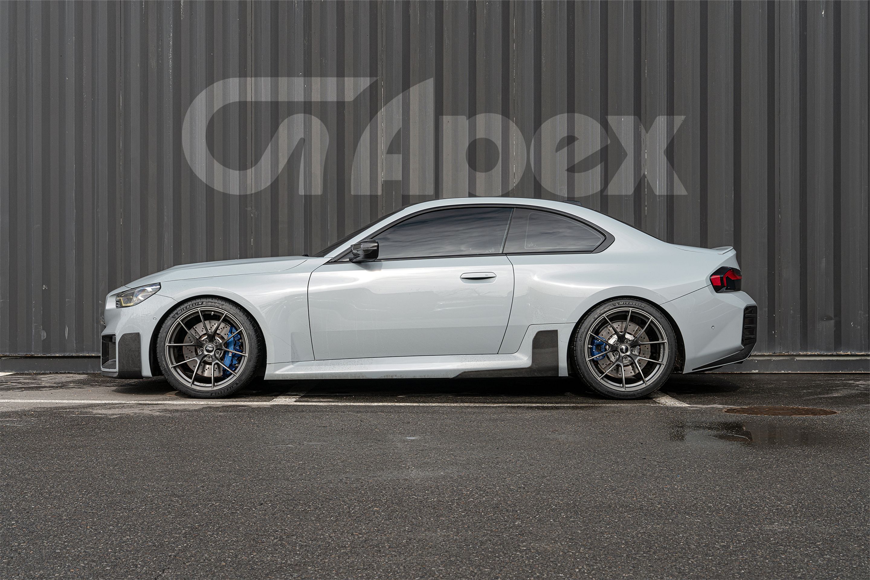 Grey BMW G87 M2 with 20" VS-5RS Apex wheels in Anthracite