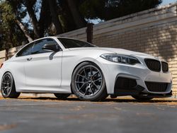 White BMW 2 Series - VS-5RS in Anthracite