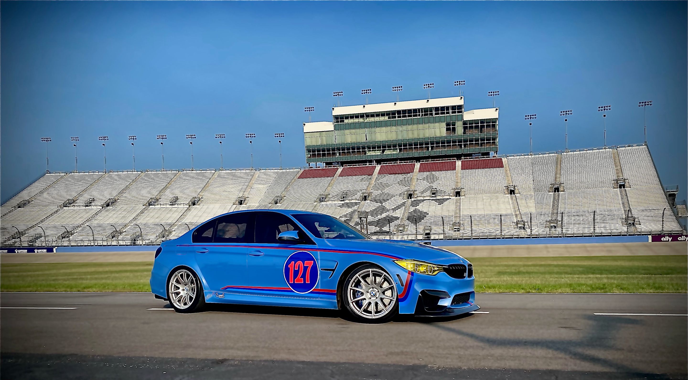 Blue BMW F80 M3 with 19" SM-10 Apex wheels in Race Silver