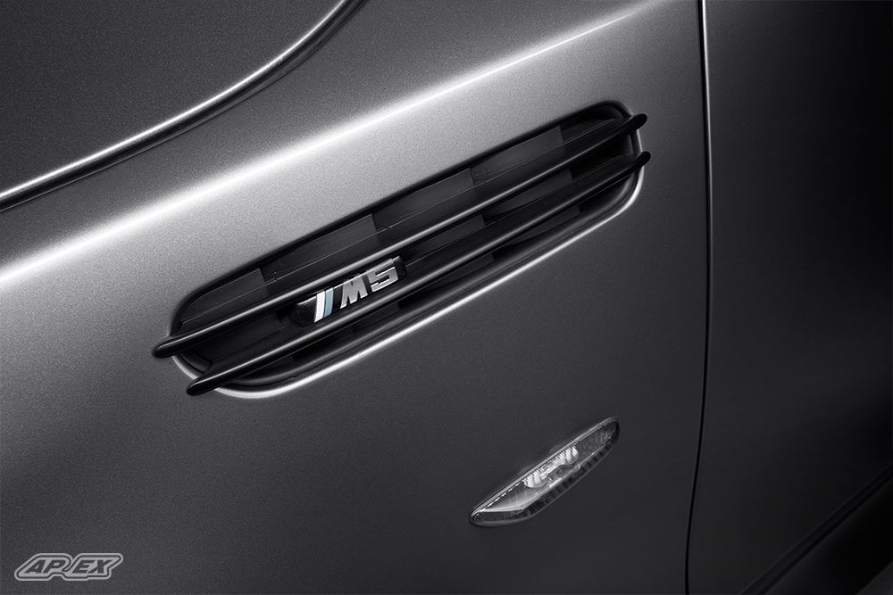 Grey BMW E60 M5 with 19" EC-7 Apex wheels in Race Silver