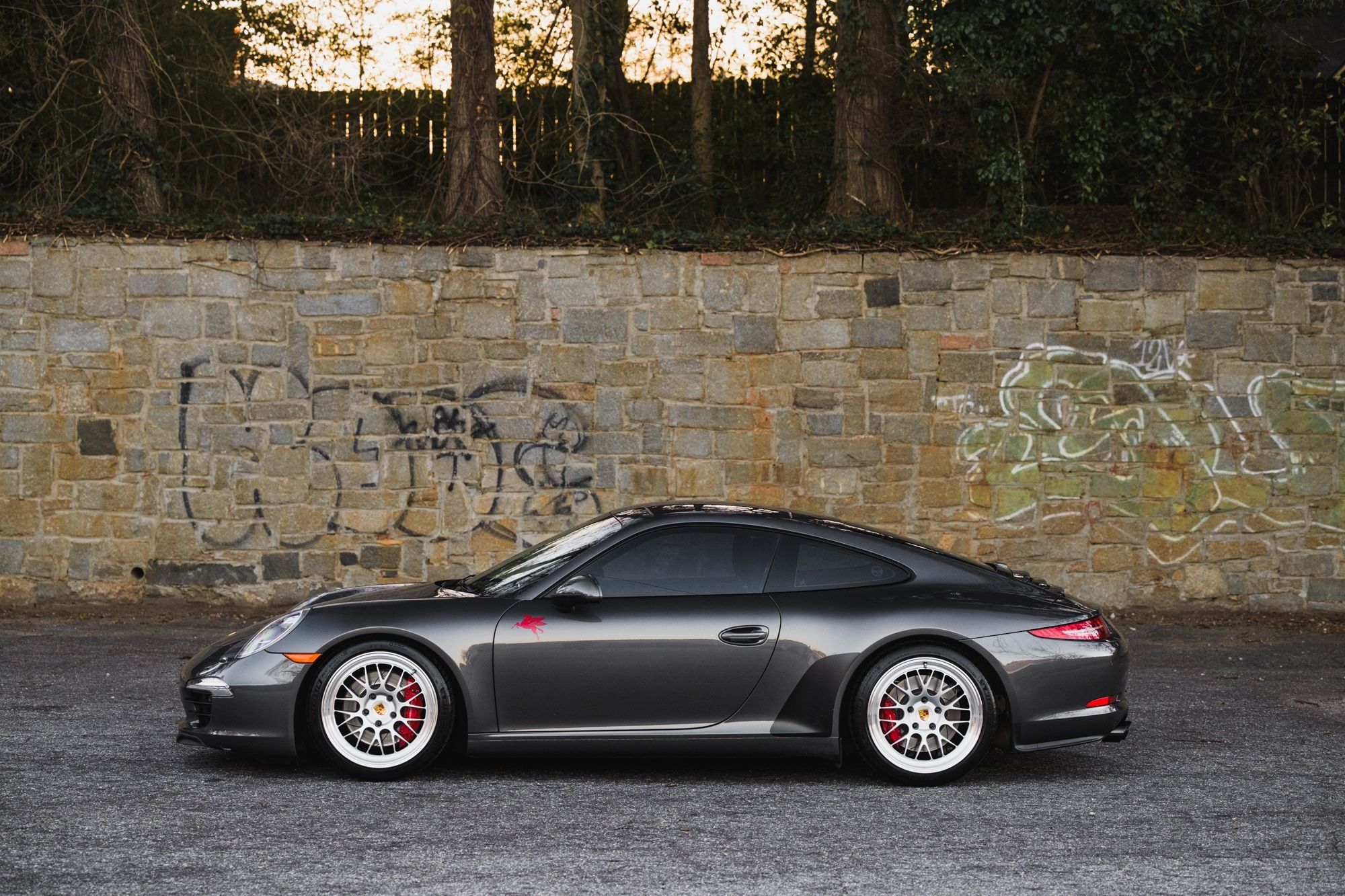 Grey Porsche 911 991.1 Carrera S with 19" ML-10RT Apex wheels in Machined Lip Race Silver