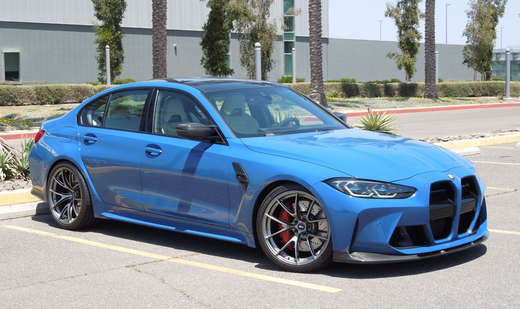 Blue BMW G80 M3 with 20" VS-5RS Apex wheels in Anthracite