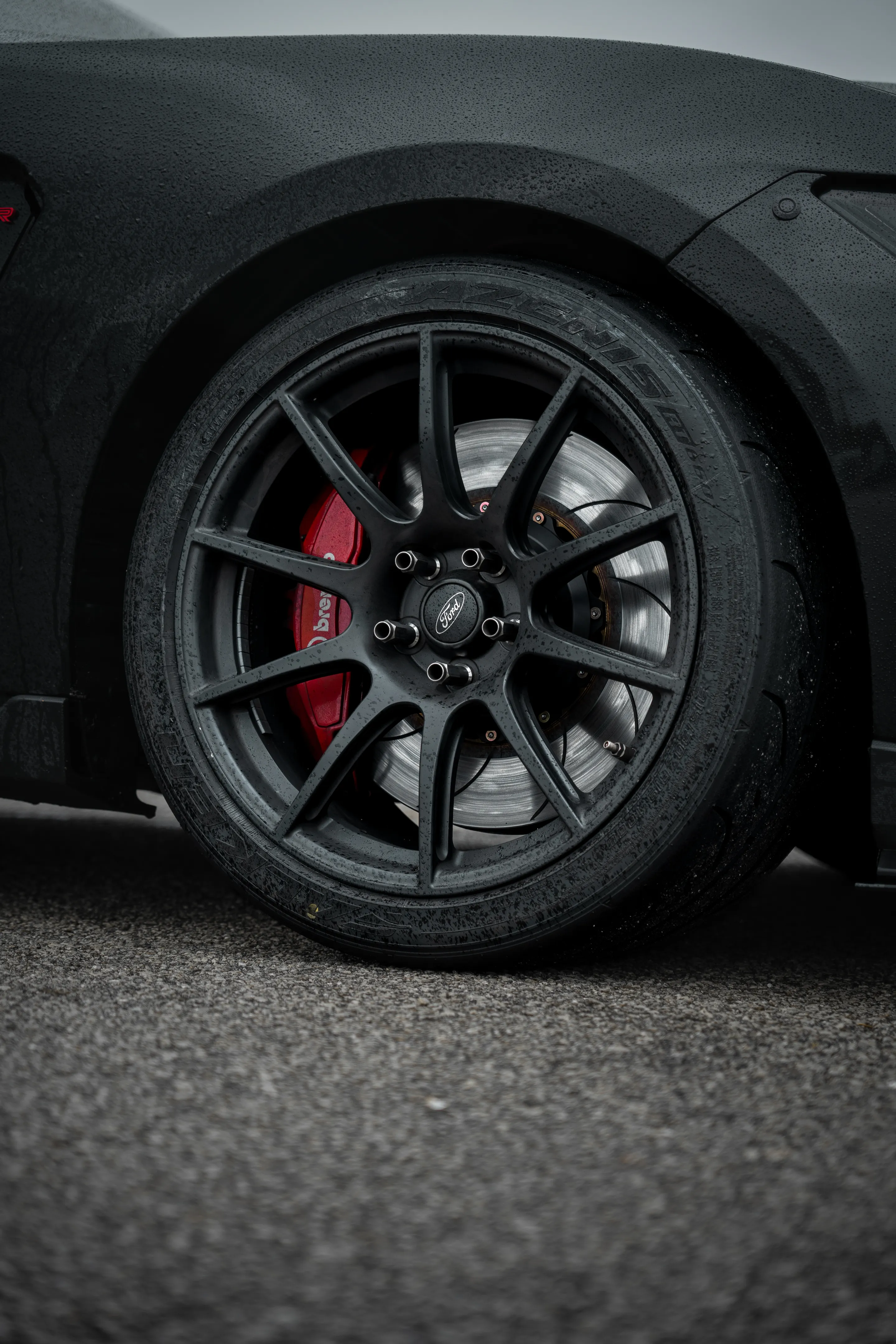 Black Ford S550 Mustang GT350R with 19" SM-10 Apex wheels in Satin Black